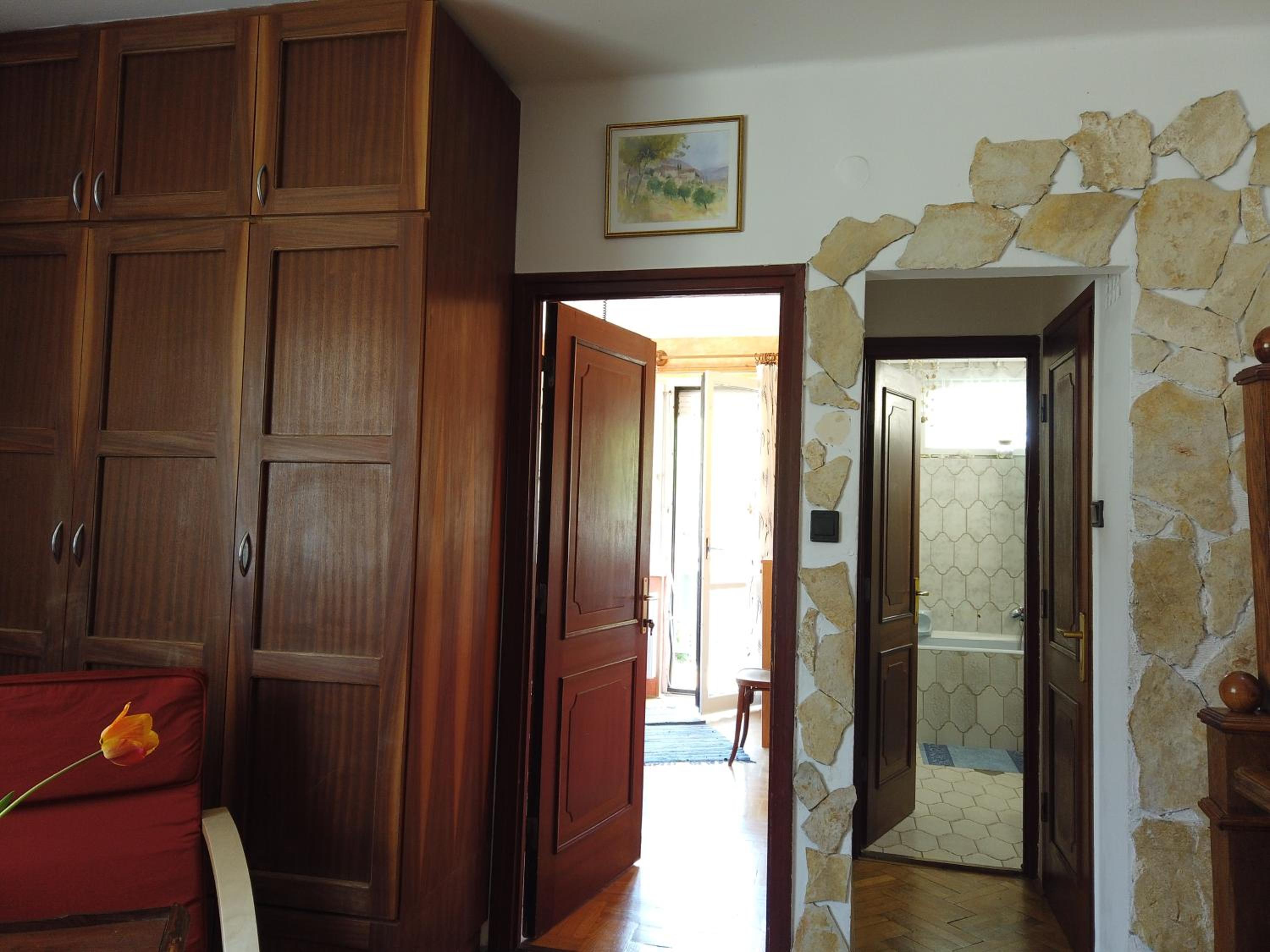 Apartment - Photo 29