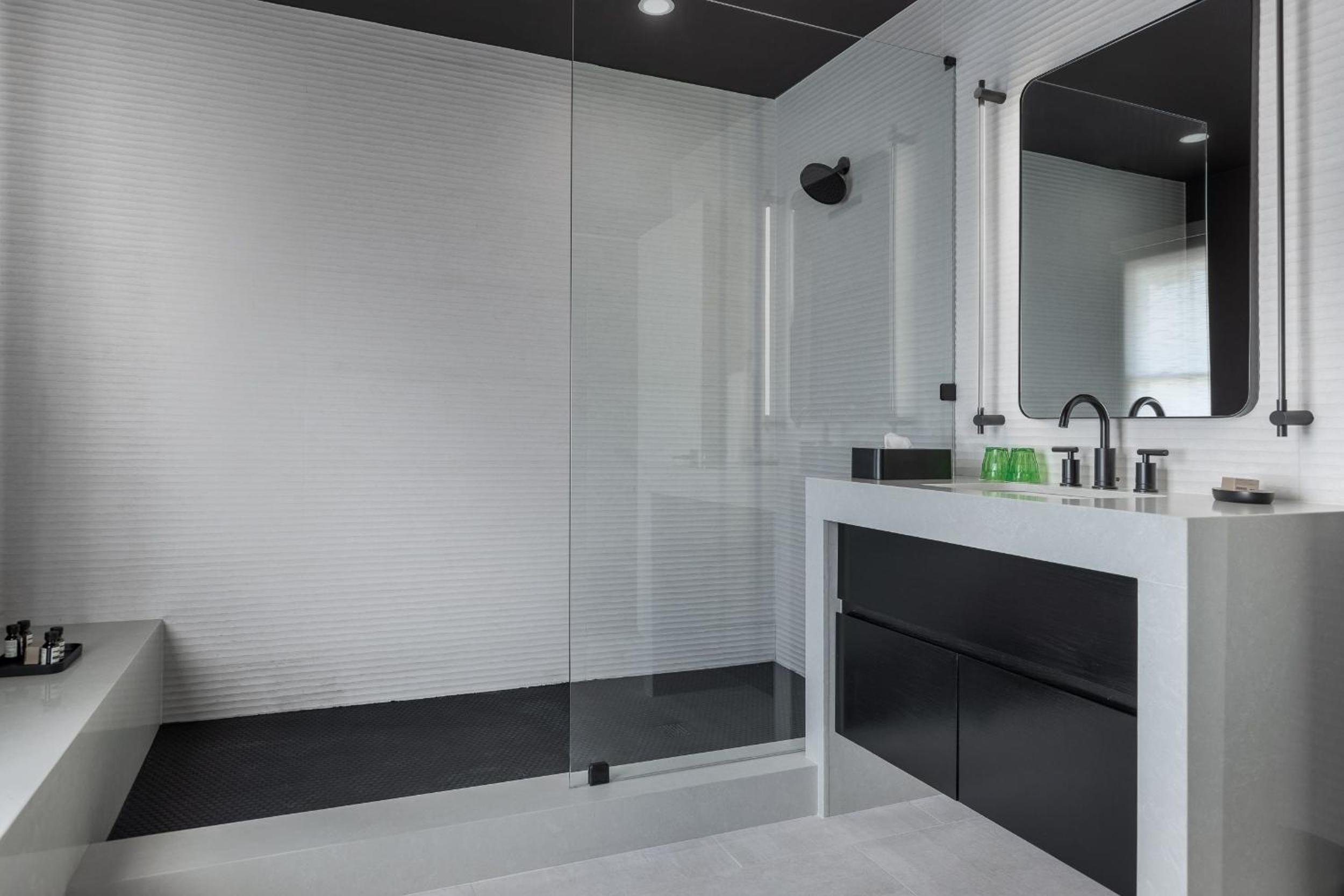 Bungalow Suite, Annex Building - Photo 8