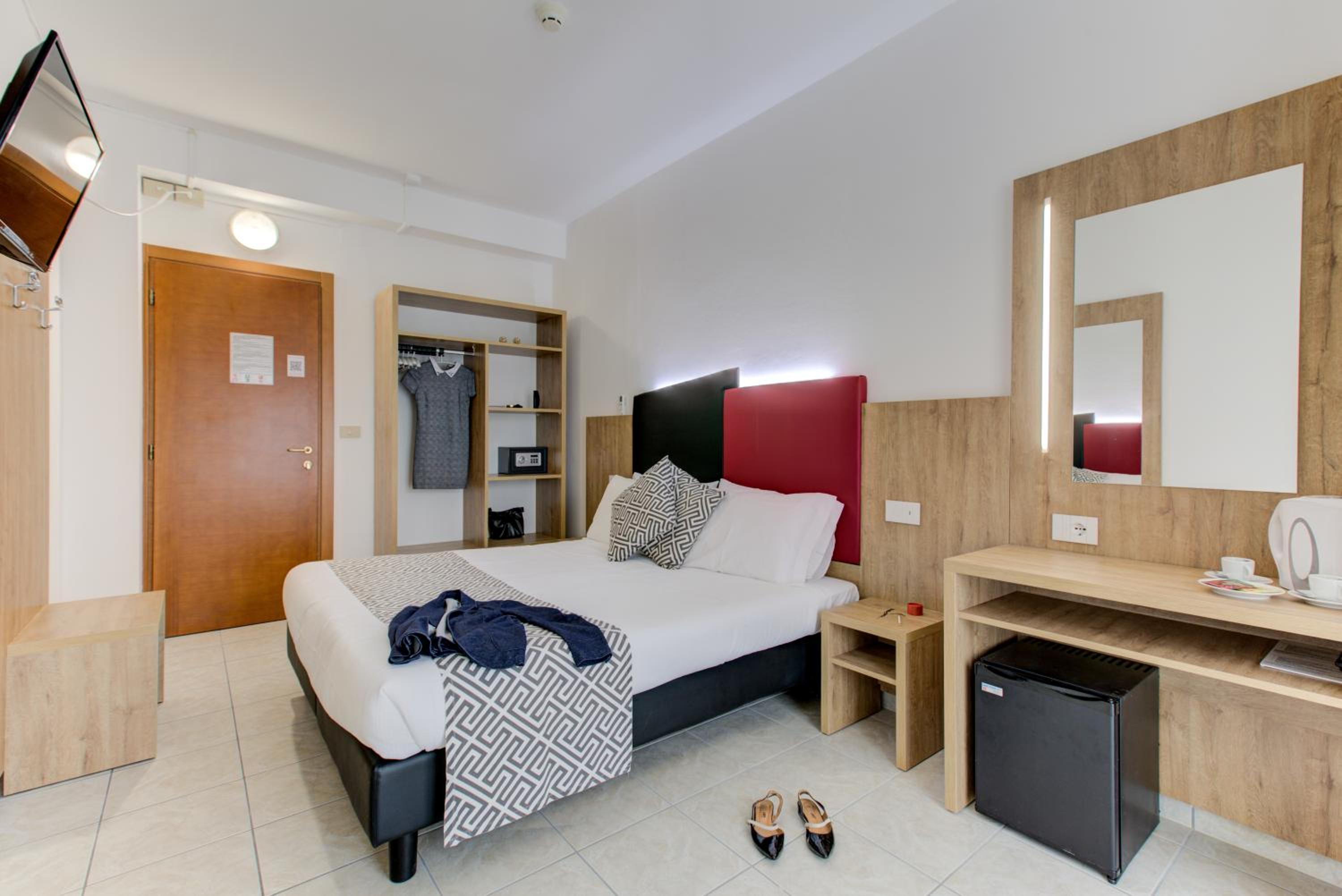 Double or Twin Room with Balcony photo 1