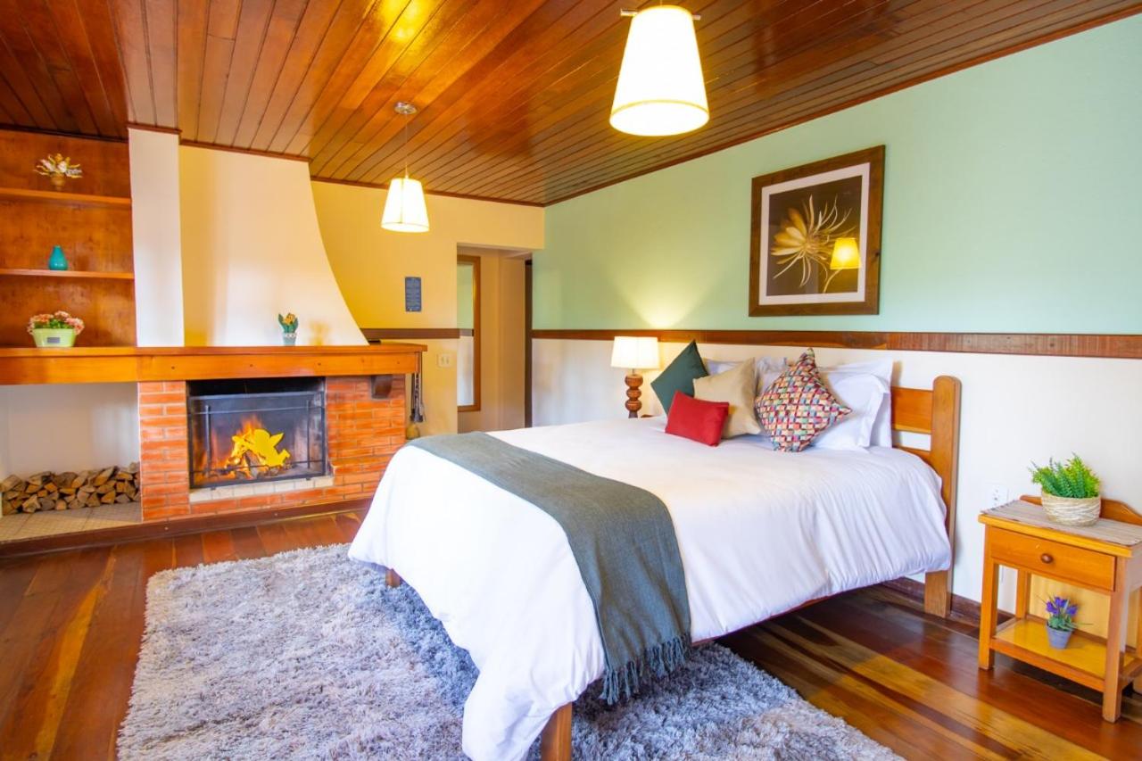 Apartamento Luxo com Hidromassagem Dupla e Vista para o Bosque photo 1