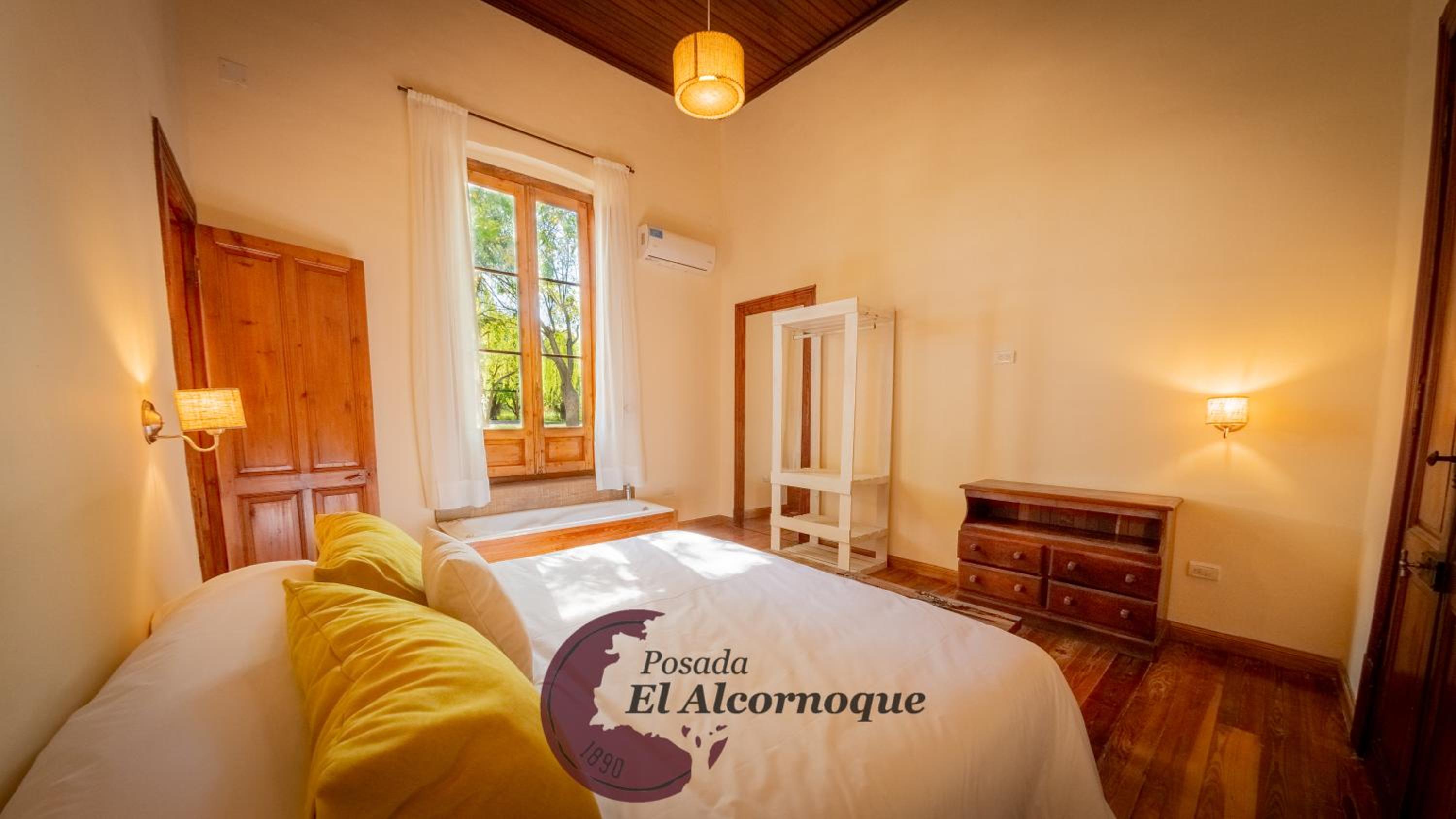 King Room with Spa Bath photo 2