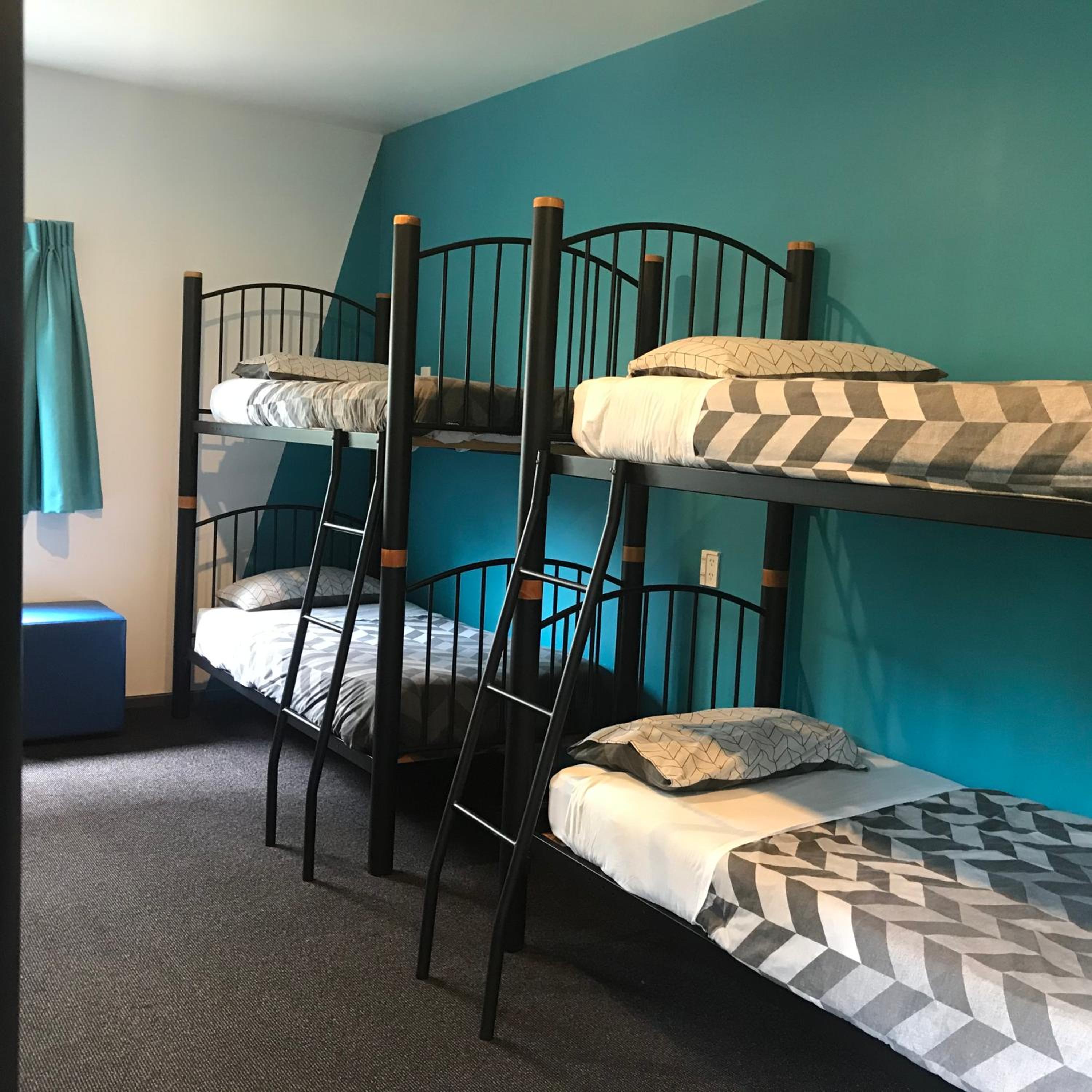 Bed in 8-Bed Mixed Dormitory Room