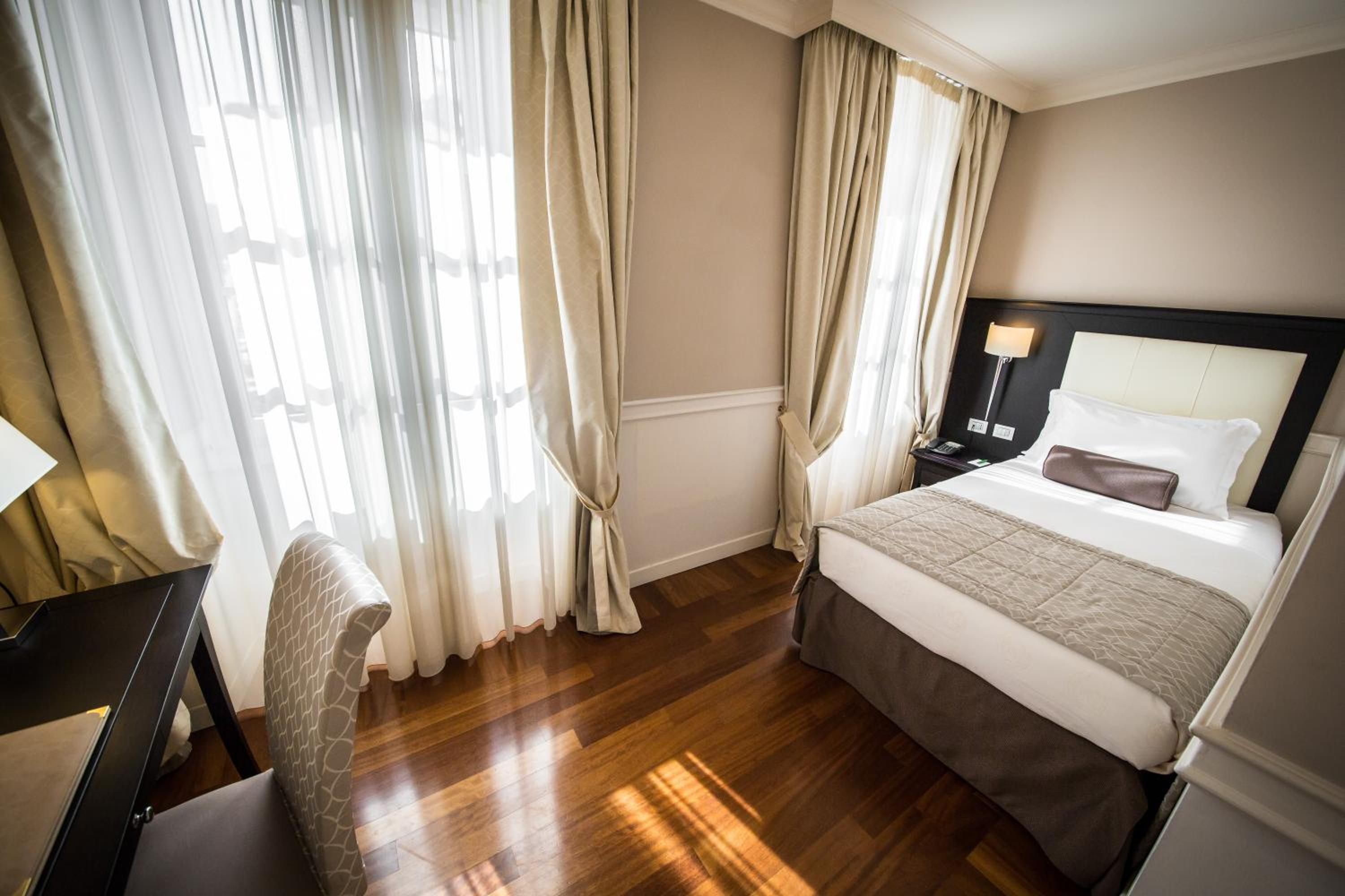 Single Room photo 1