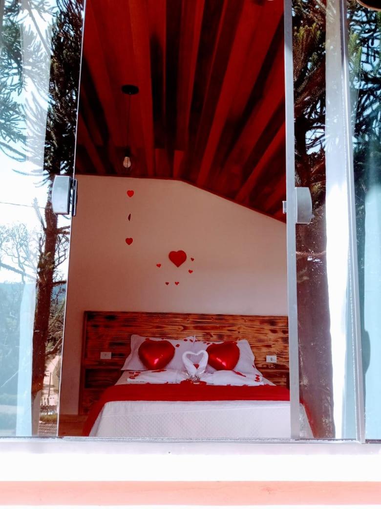 Suite with Mountain View - Photo 1