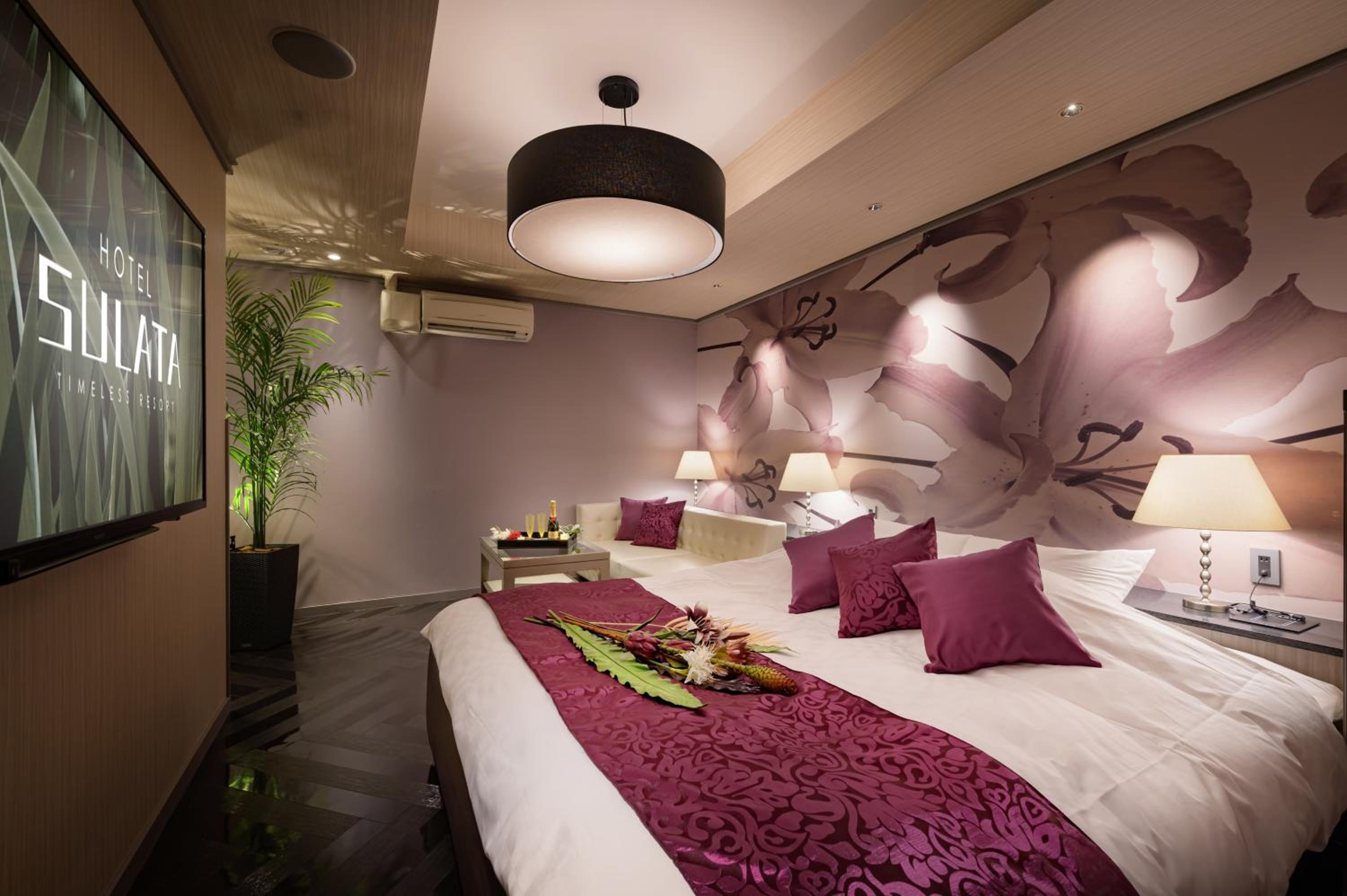 Deluxe Double Room (1 adult + 1 child) photo 2