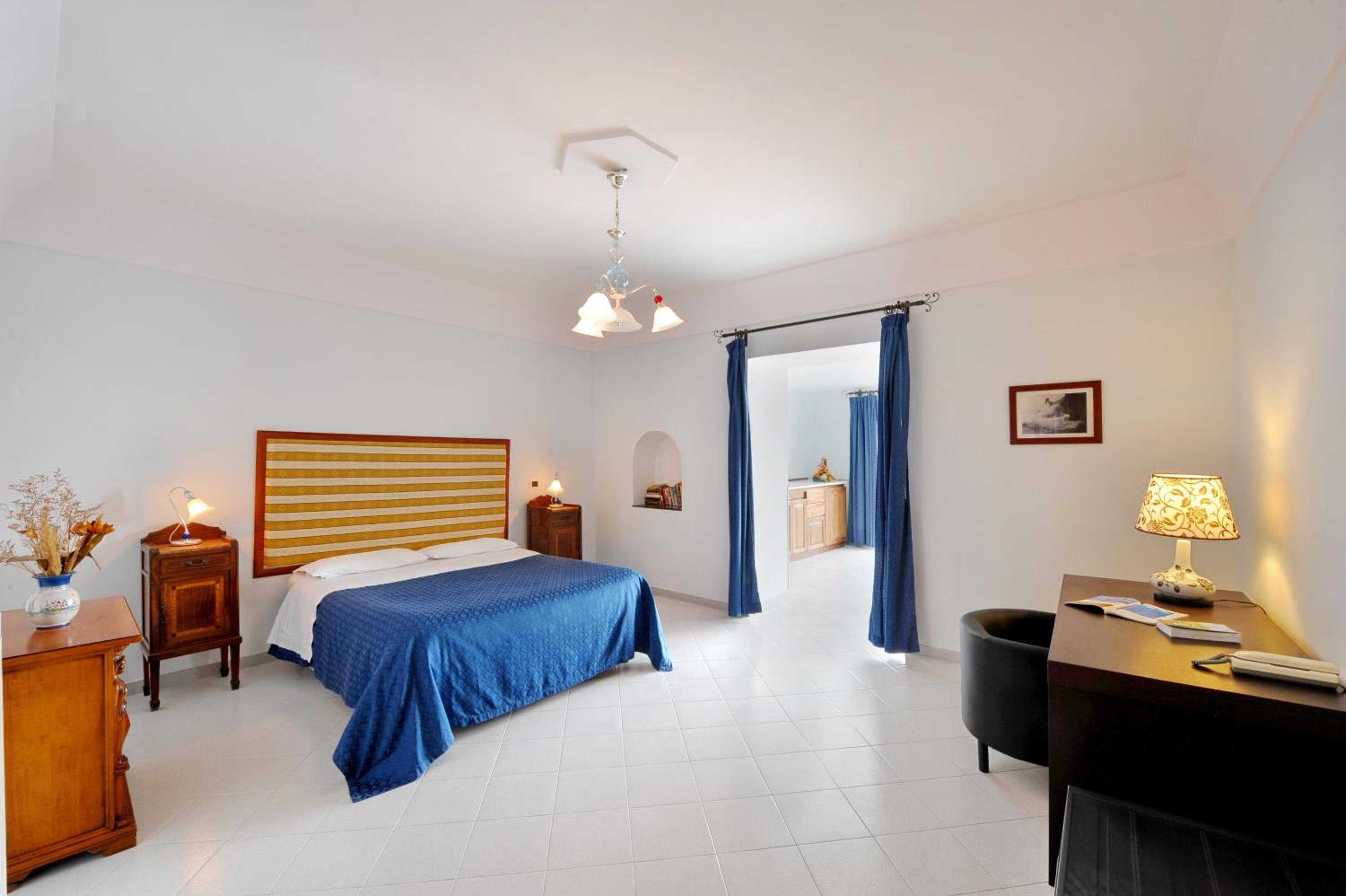 Superior Double Room photo 3