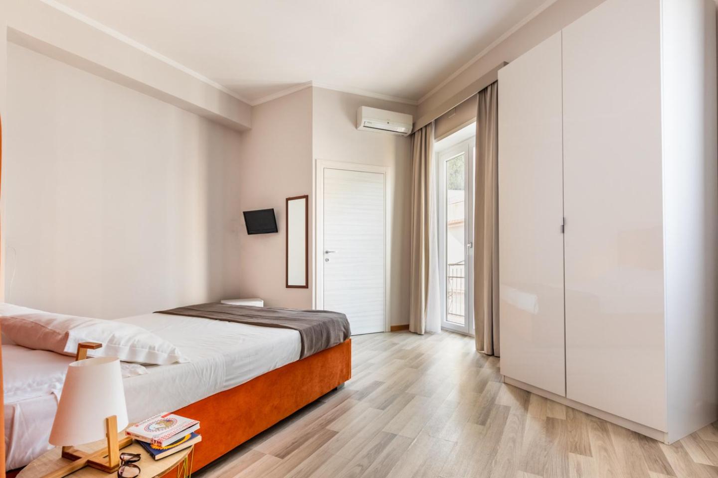 Triple Room with Balcony