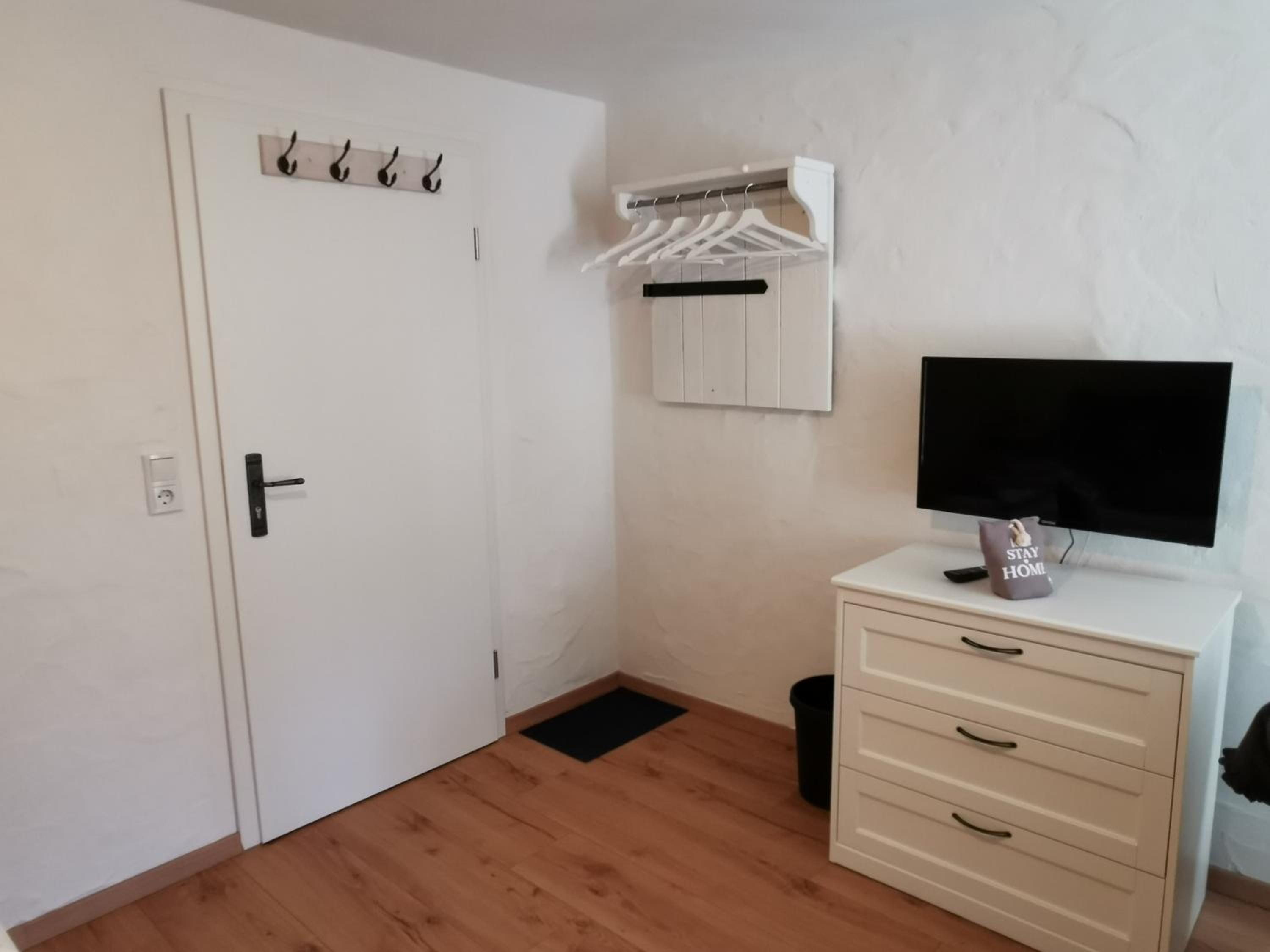 Double Room with Private Bathroom photo 3