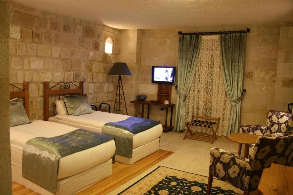 Standard Double Room - Photo 1