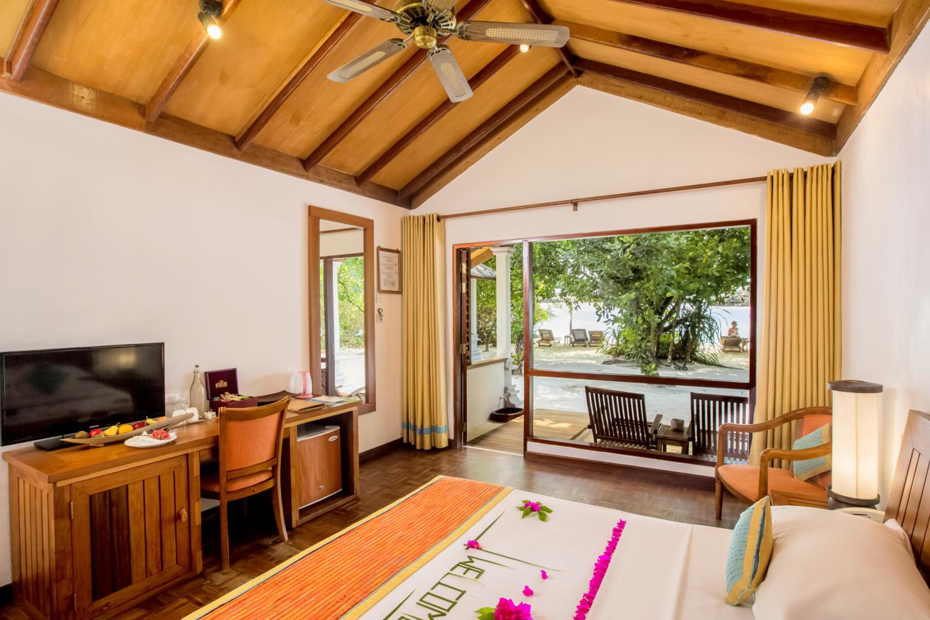 Sunset Beach Villa