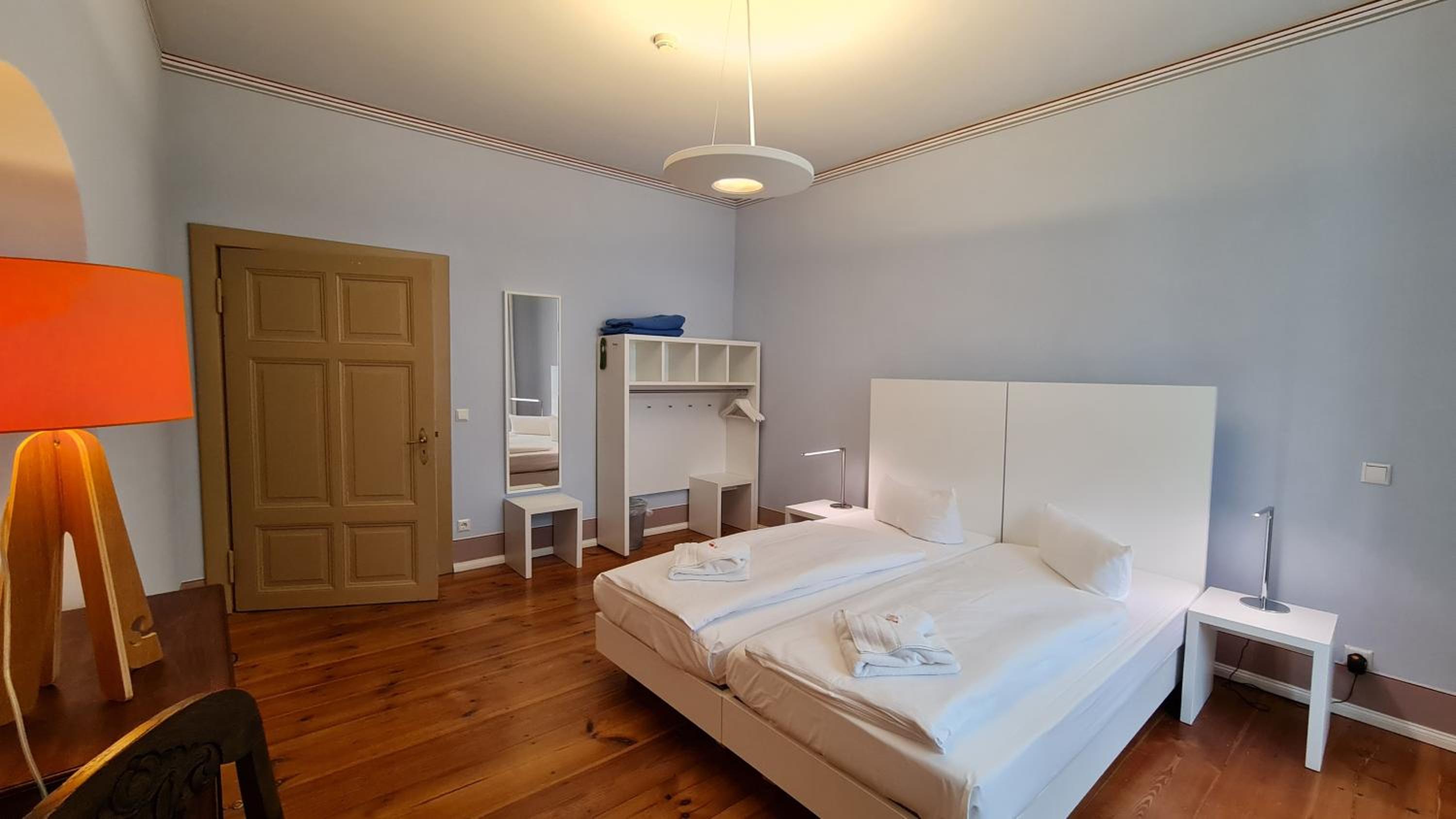 Standard Double Room - Photo 5