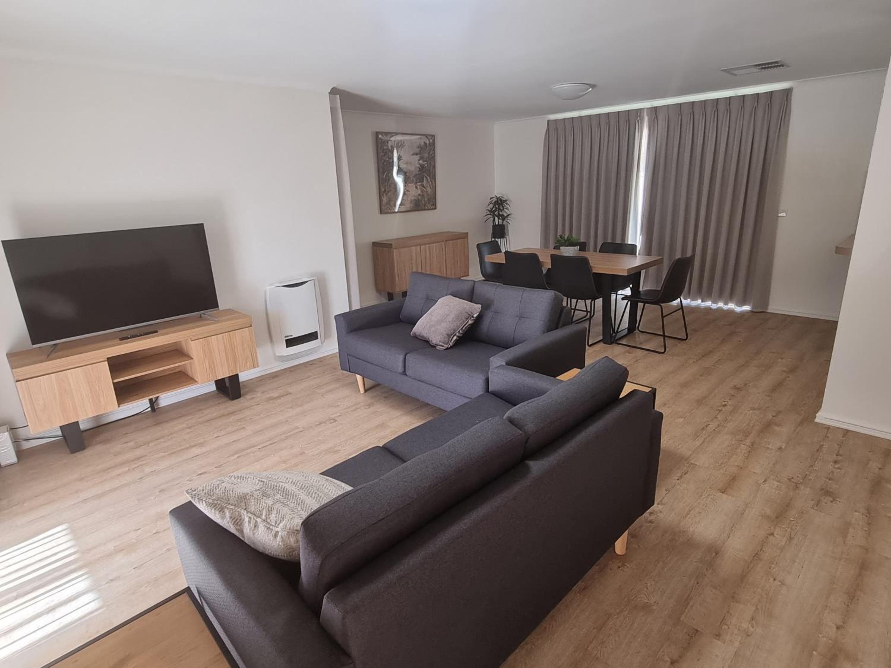 Three-Bedroom House photo 1