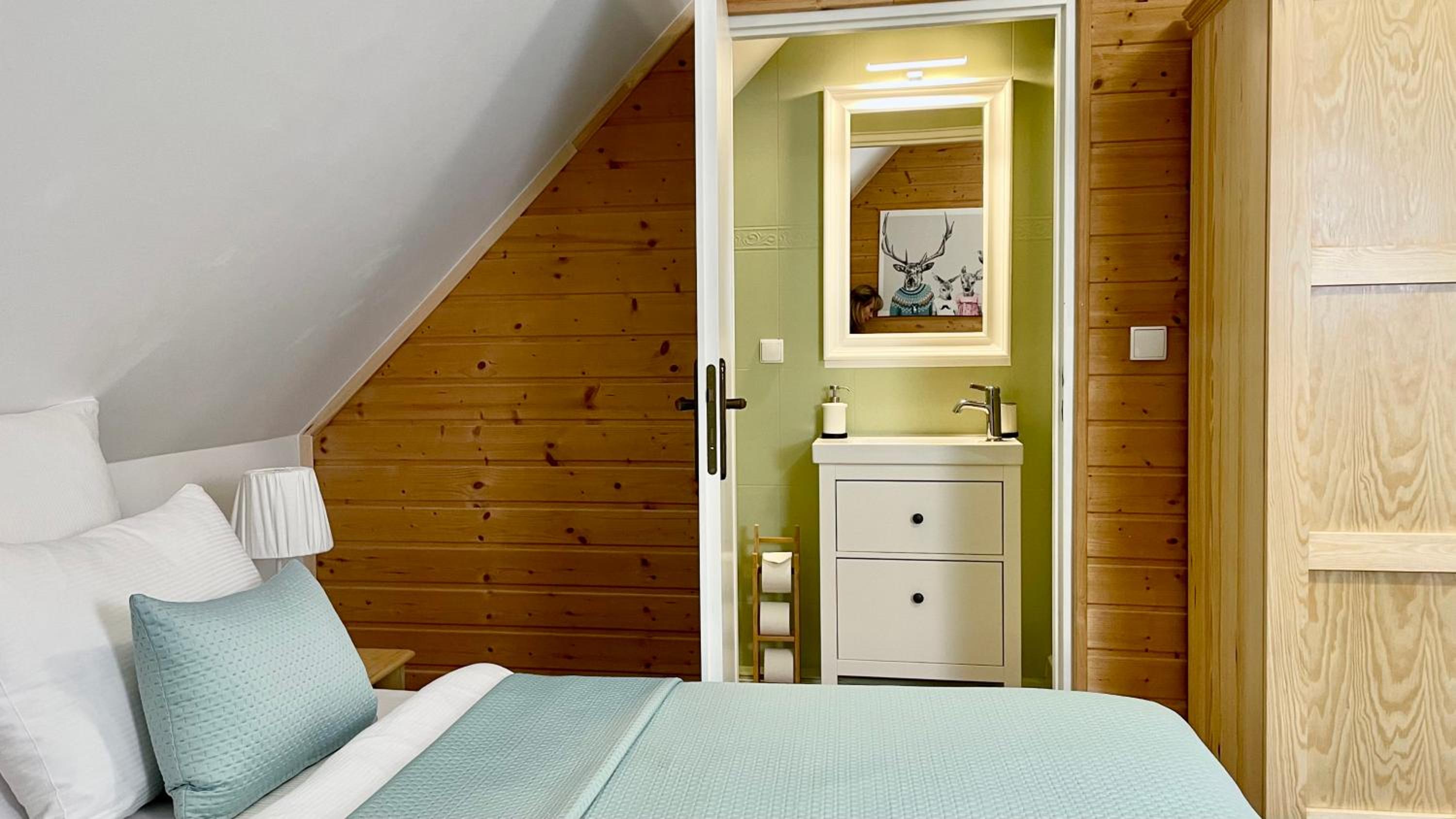 Standard Double or Twin Room - Photo 4