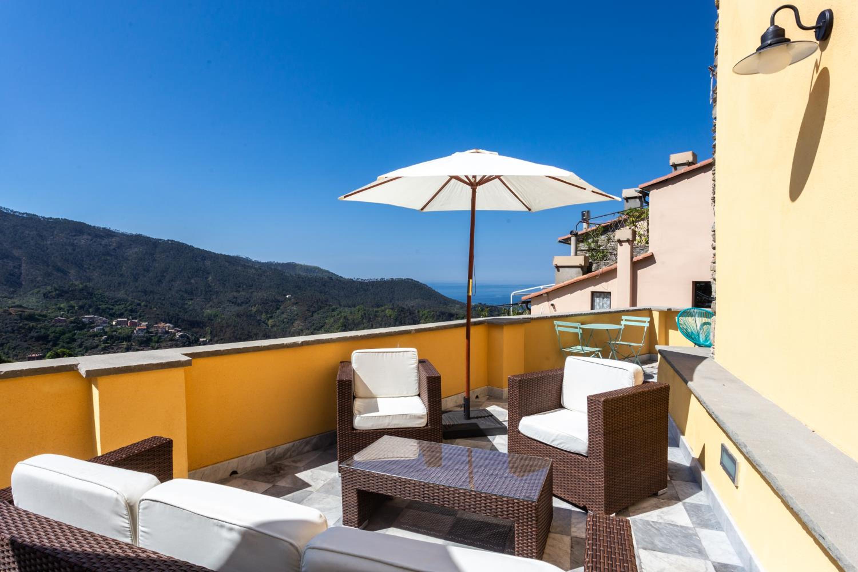 Superior Double or Twin Room with Terrace - Photo 2