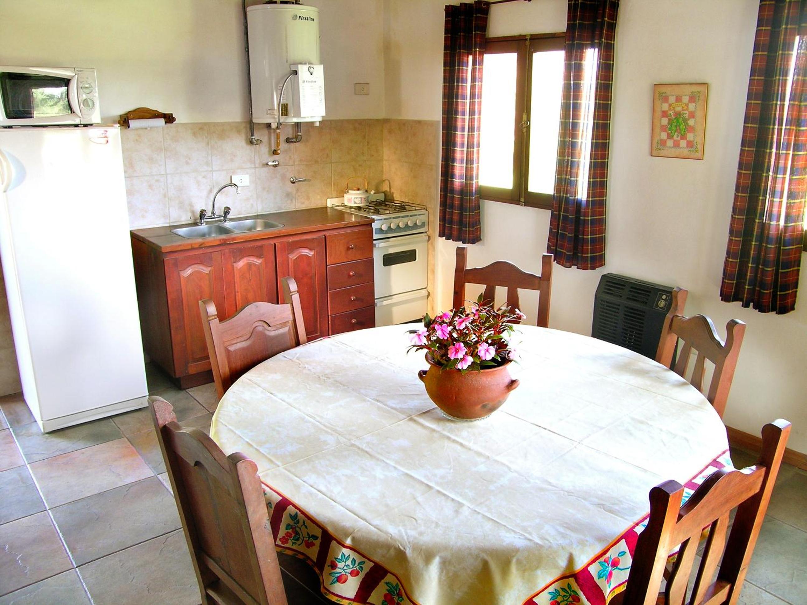 Bungalow (6 Adults) photo 3