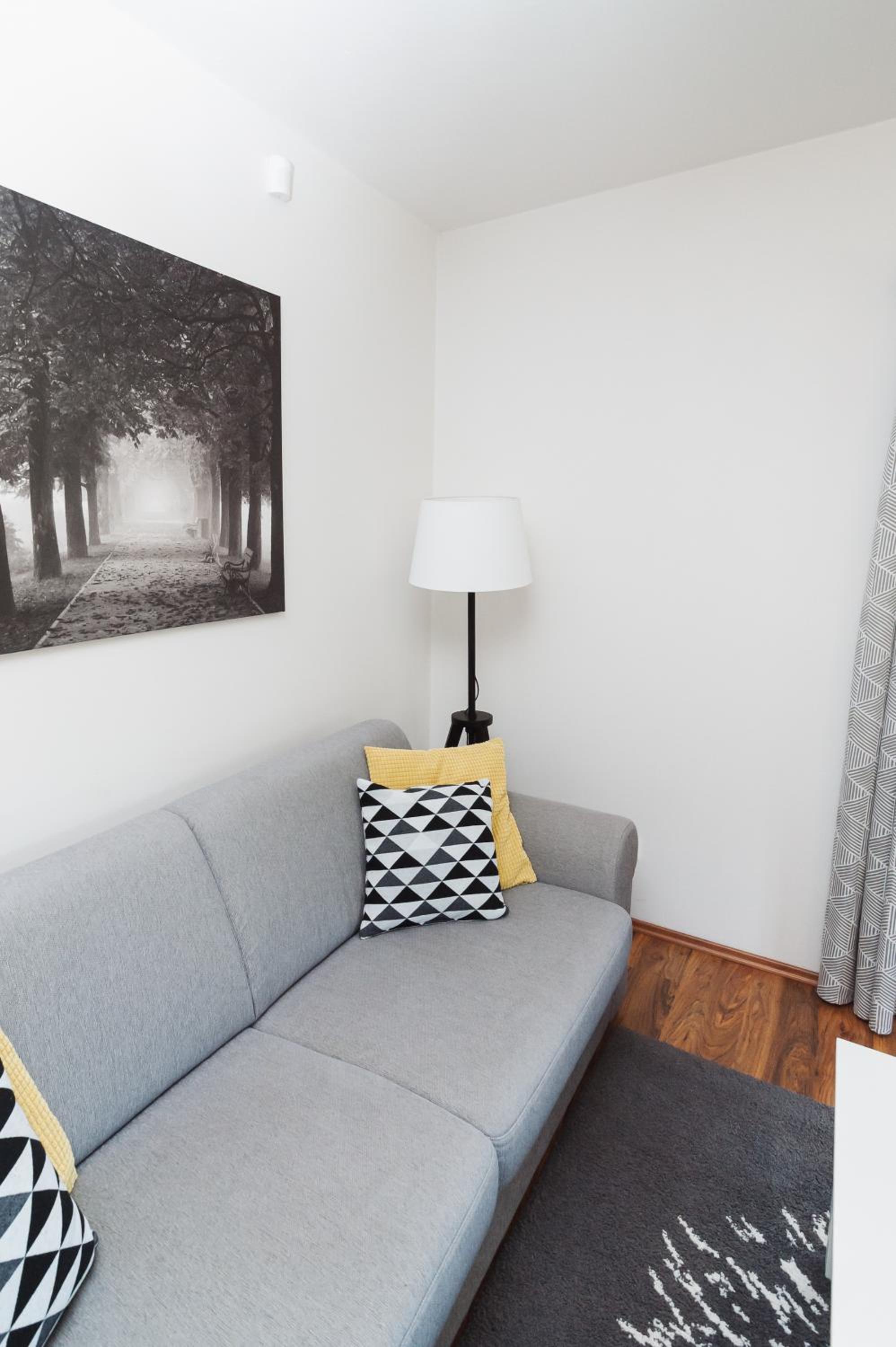 One-Bedroom Apartment - Photo 38