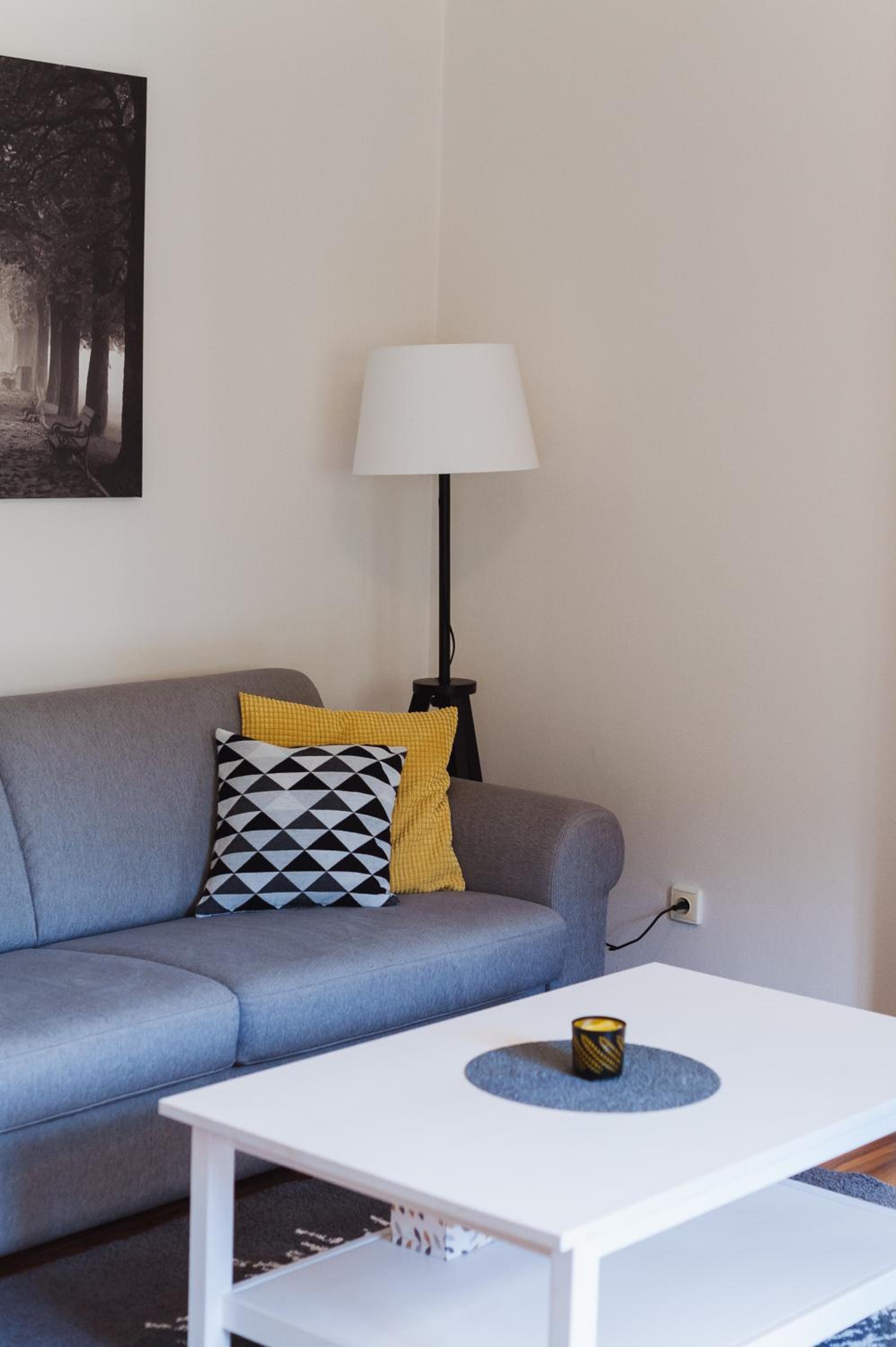 One-Bedroom Apartment - Photo 10