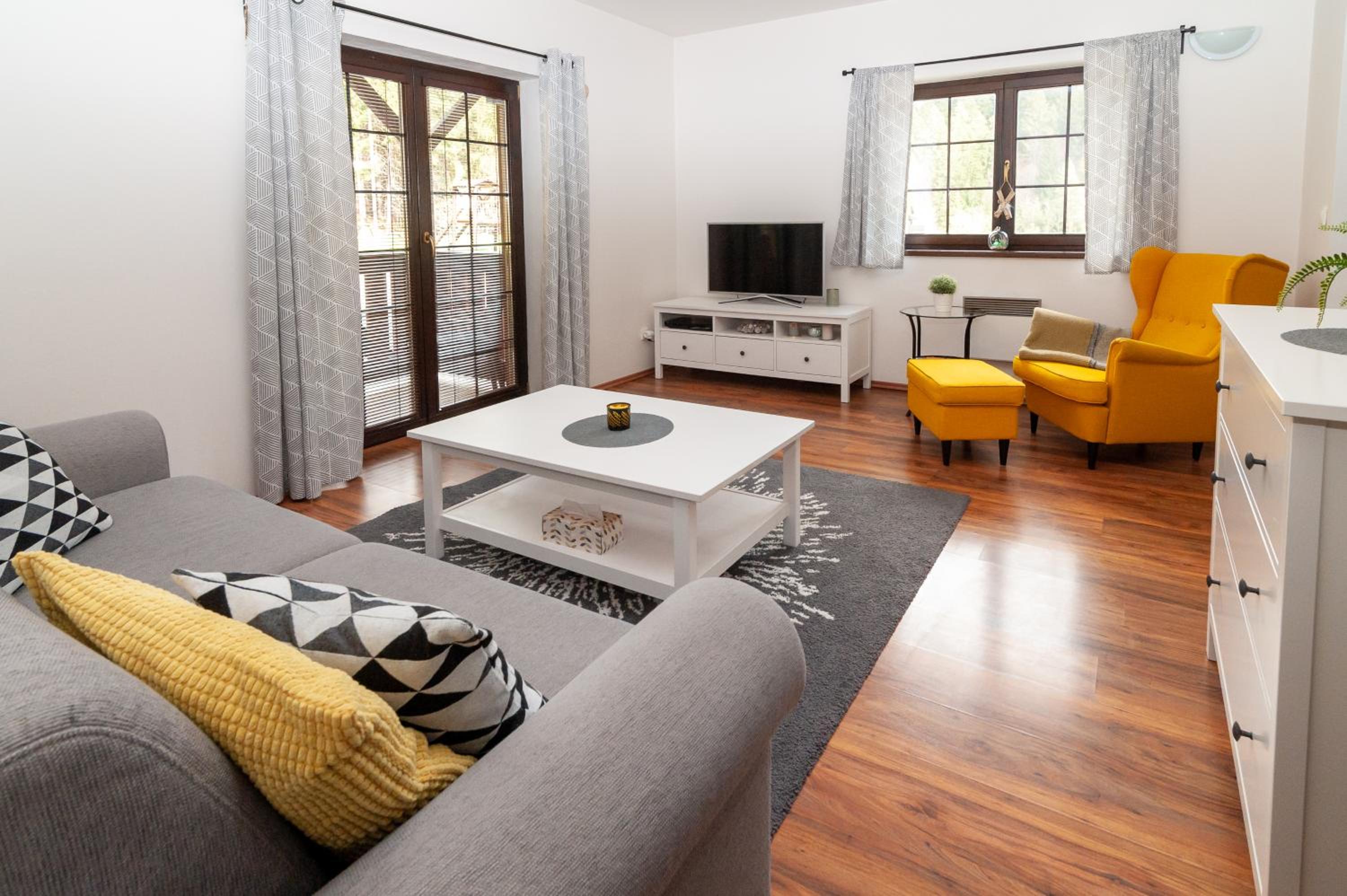 One-Bedroom Apartment - Photo 16