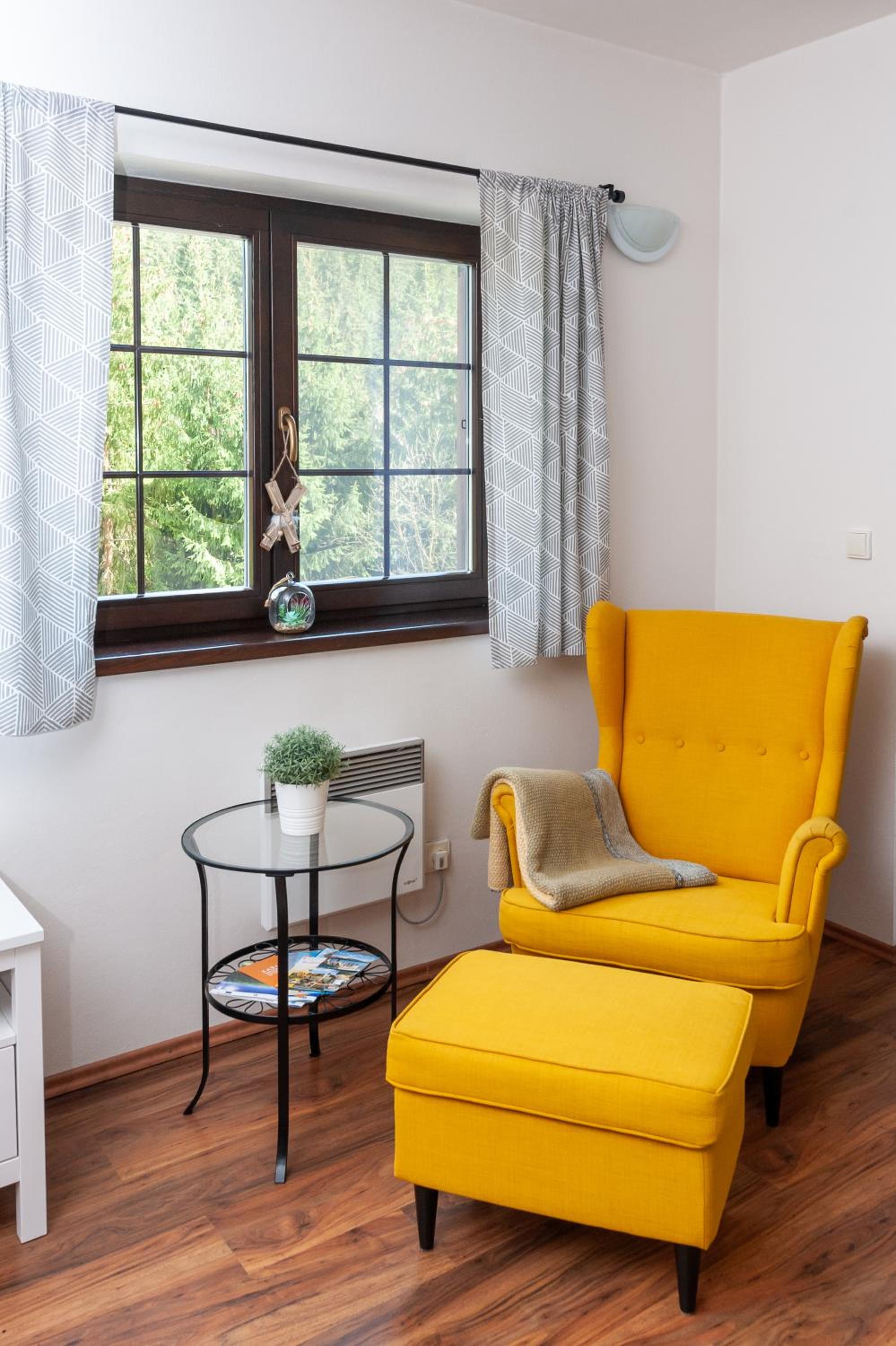 One-Bedroom Apartment - Photo 18