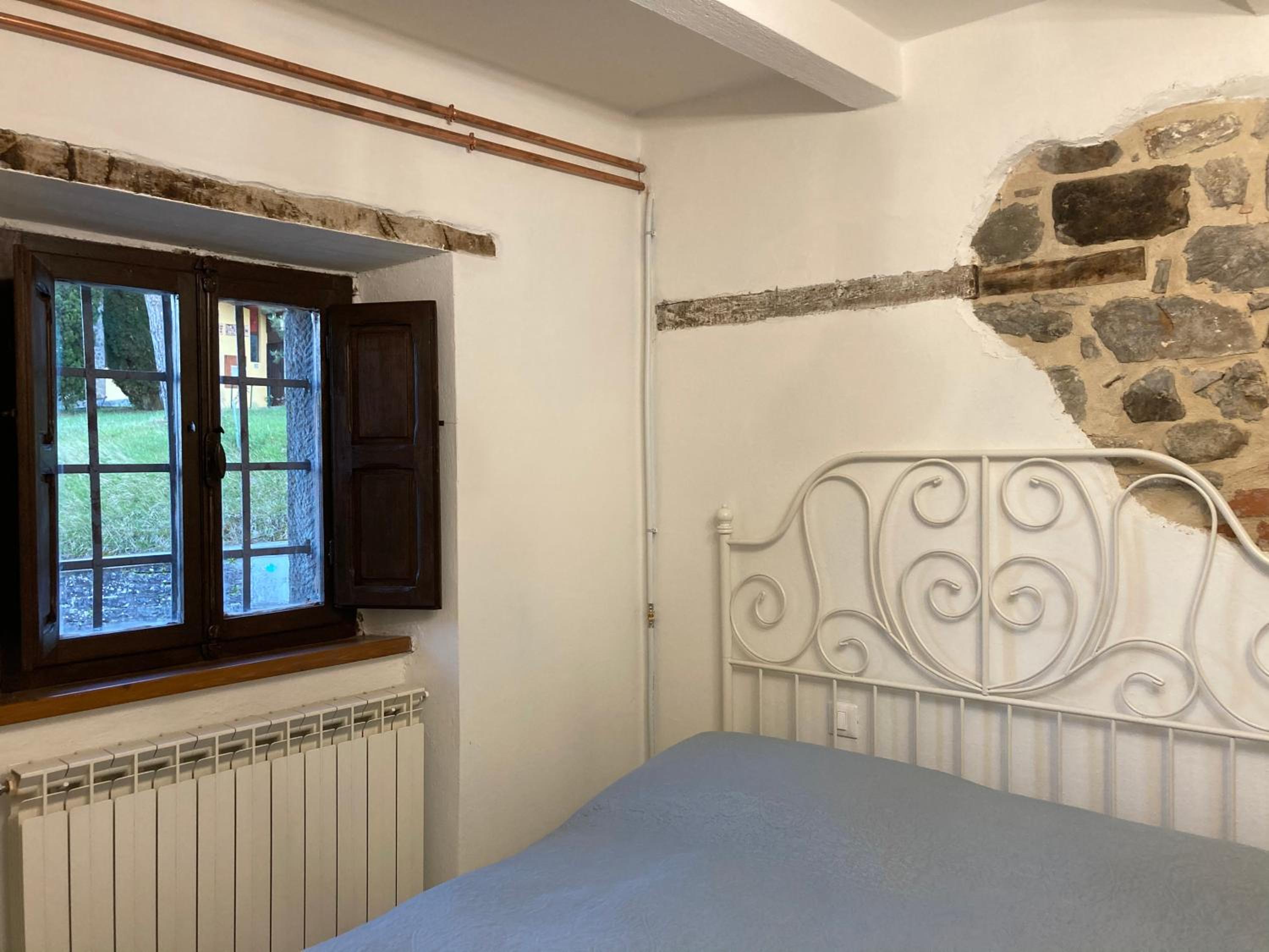 Double Room (1 Adult + 1 Child) - Photo 12