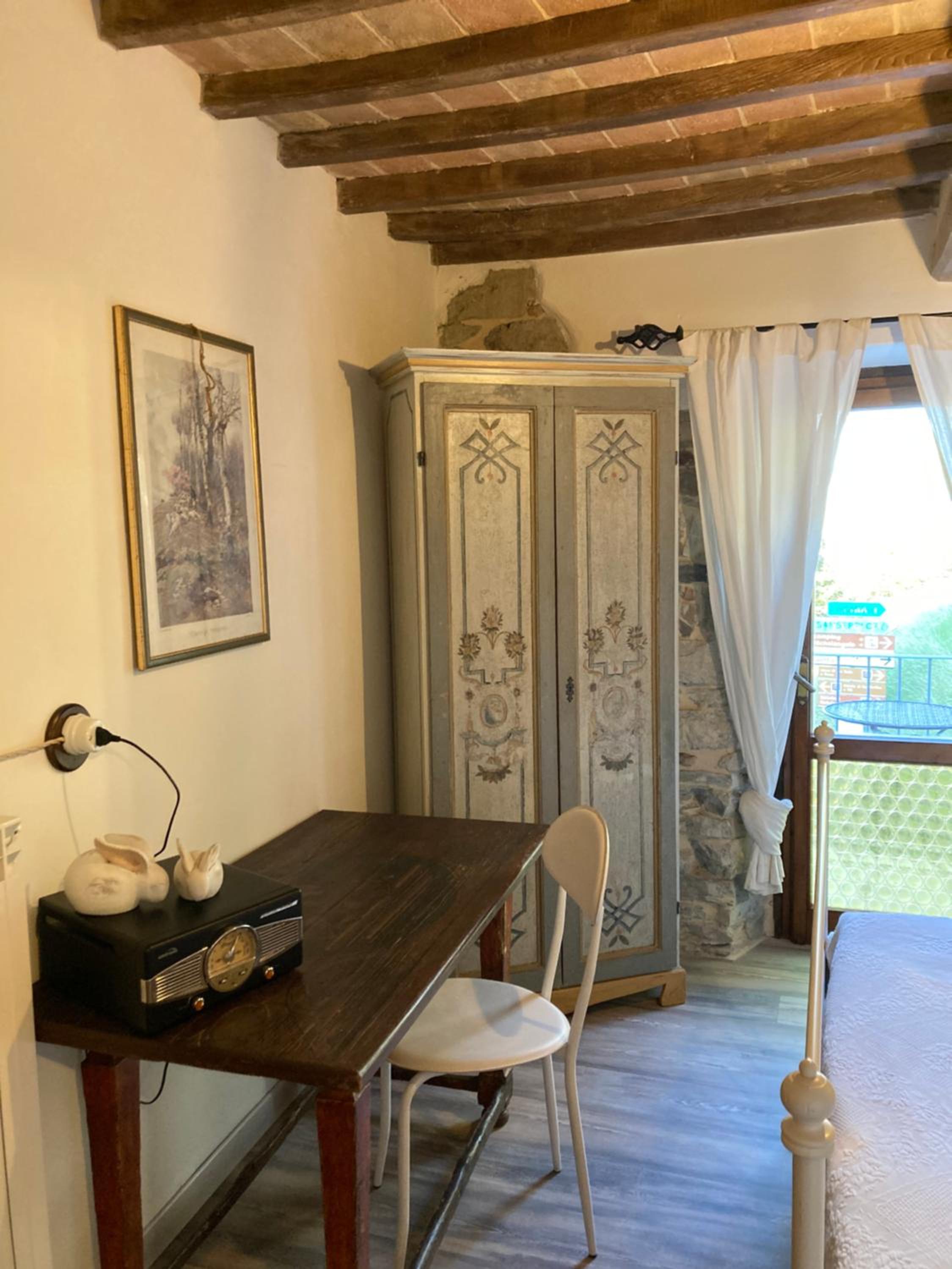 Double or Twin Room with Balcony - Photo 6