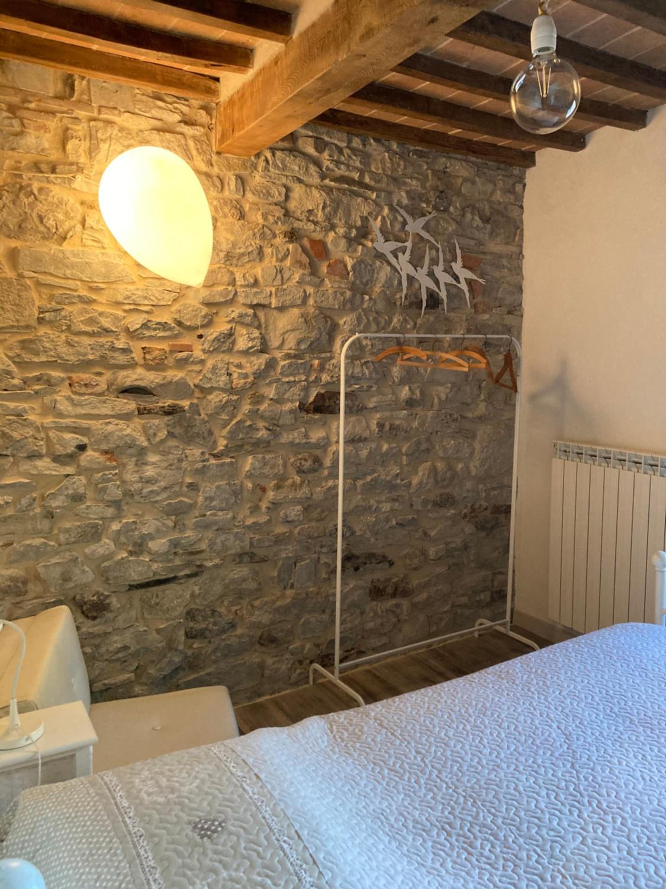 Twin Room - Photo 9