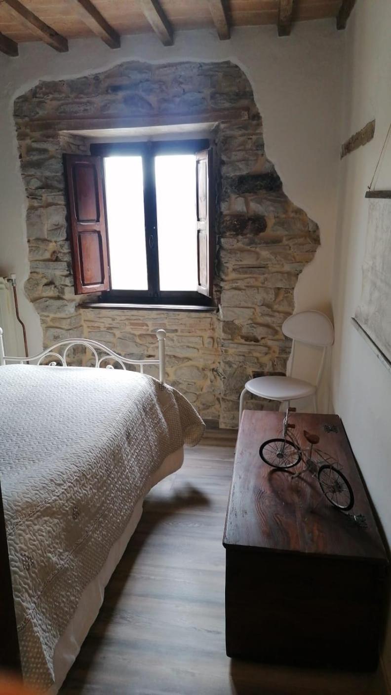 Twin Room - Photo 7