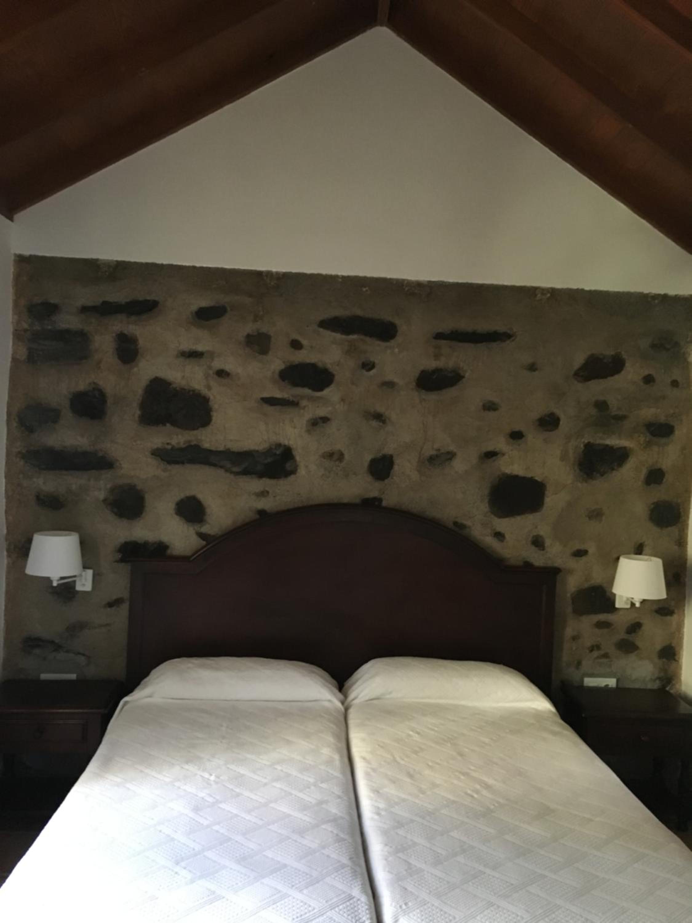 Budget Twin Room photo 2