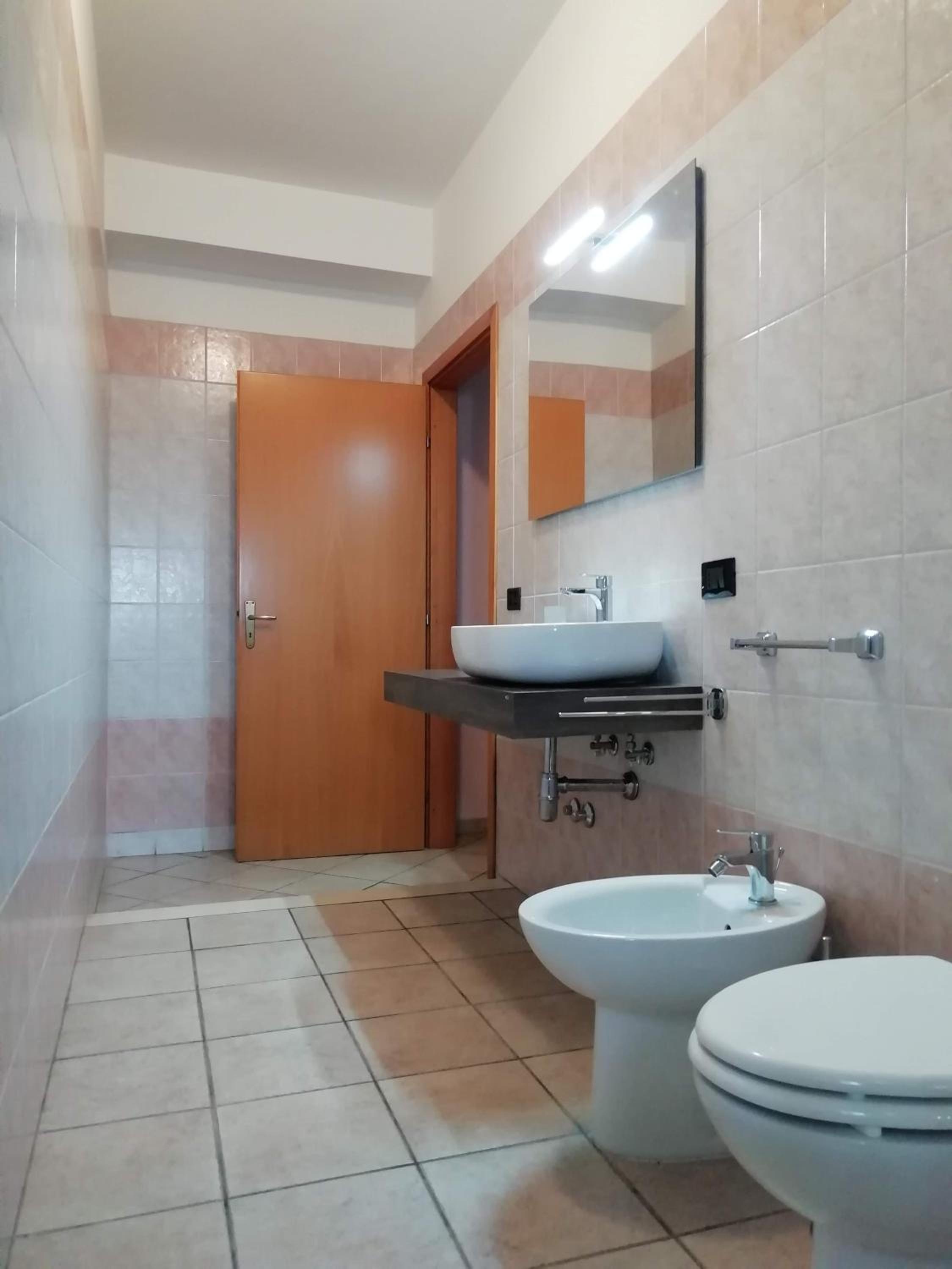 Quadruple Room - Photo 8