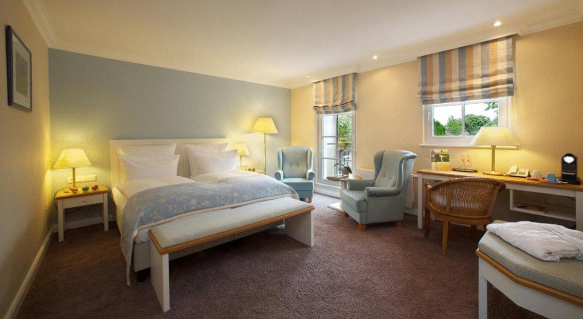 Double Room - Country Style