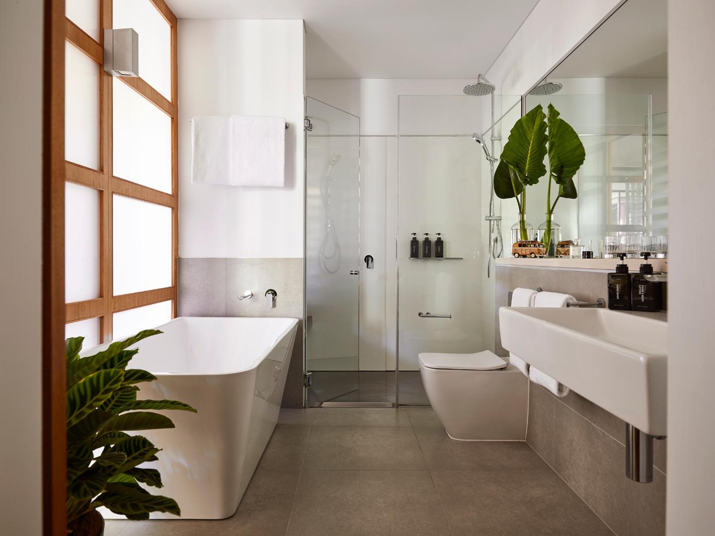 Treetops Luxe Suite photo 2