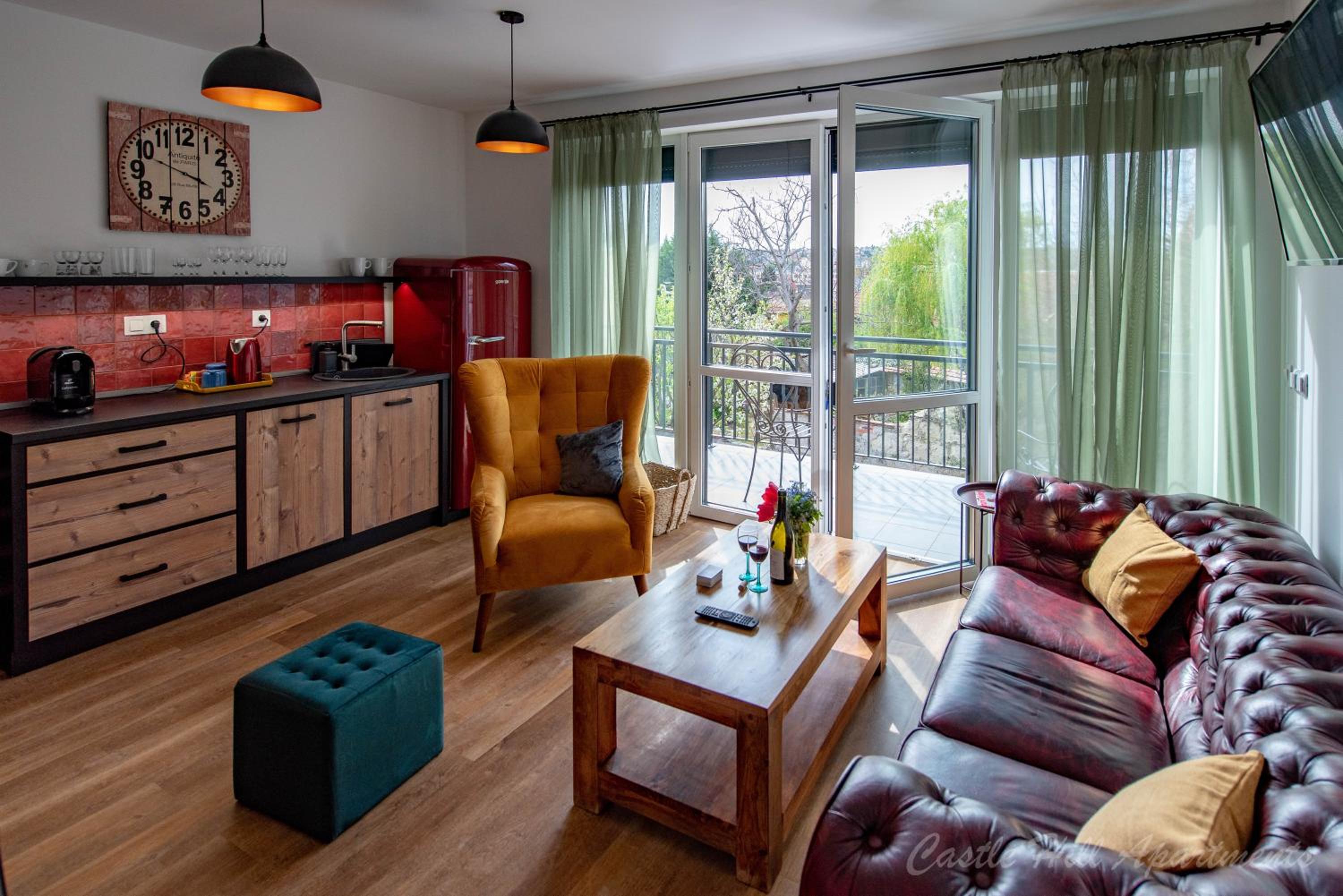 RUBY Red Apartment - Photo 1