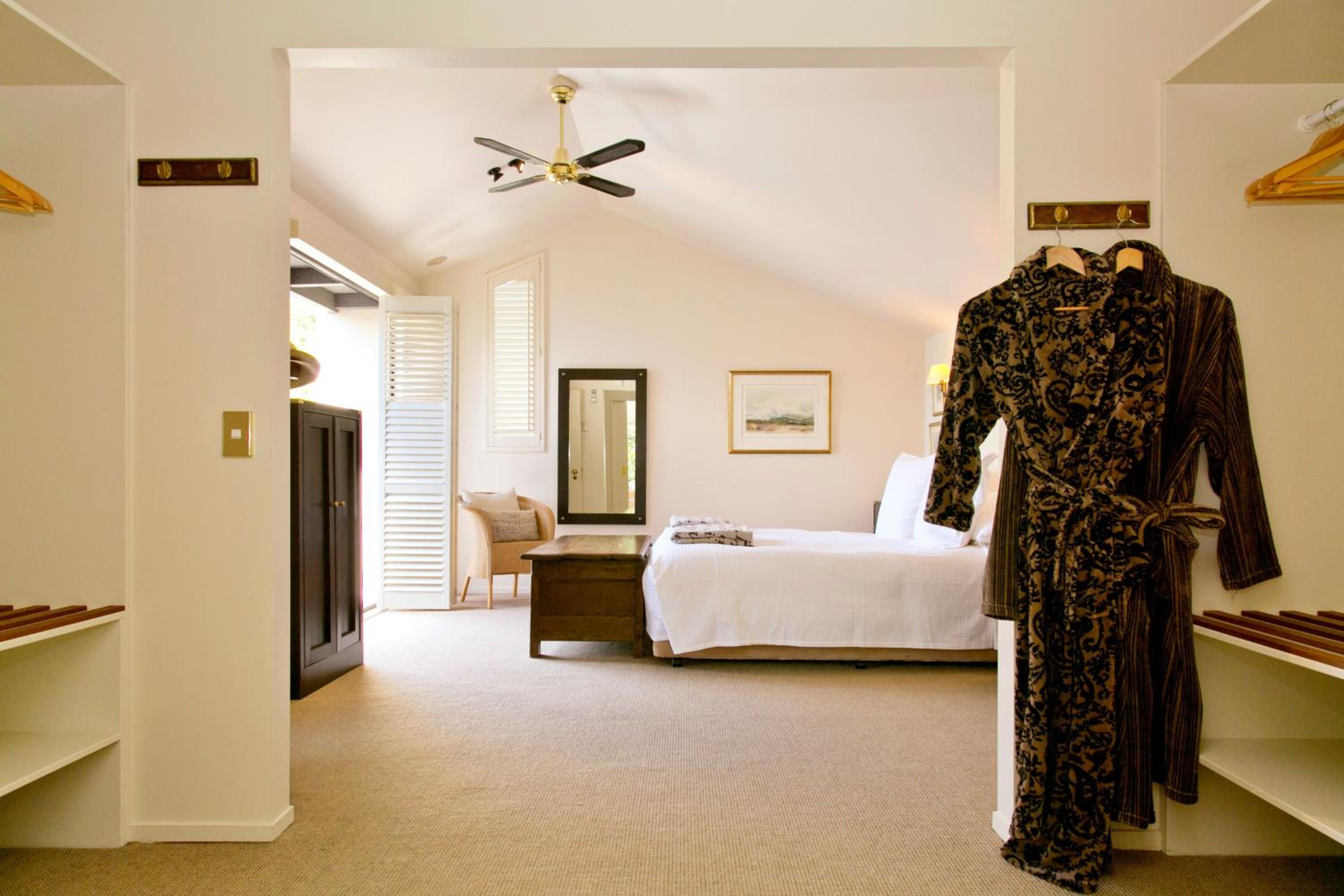 Two-Bedroom Villa - Photo 2