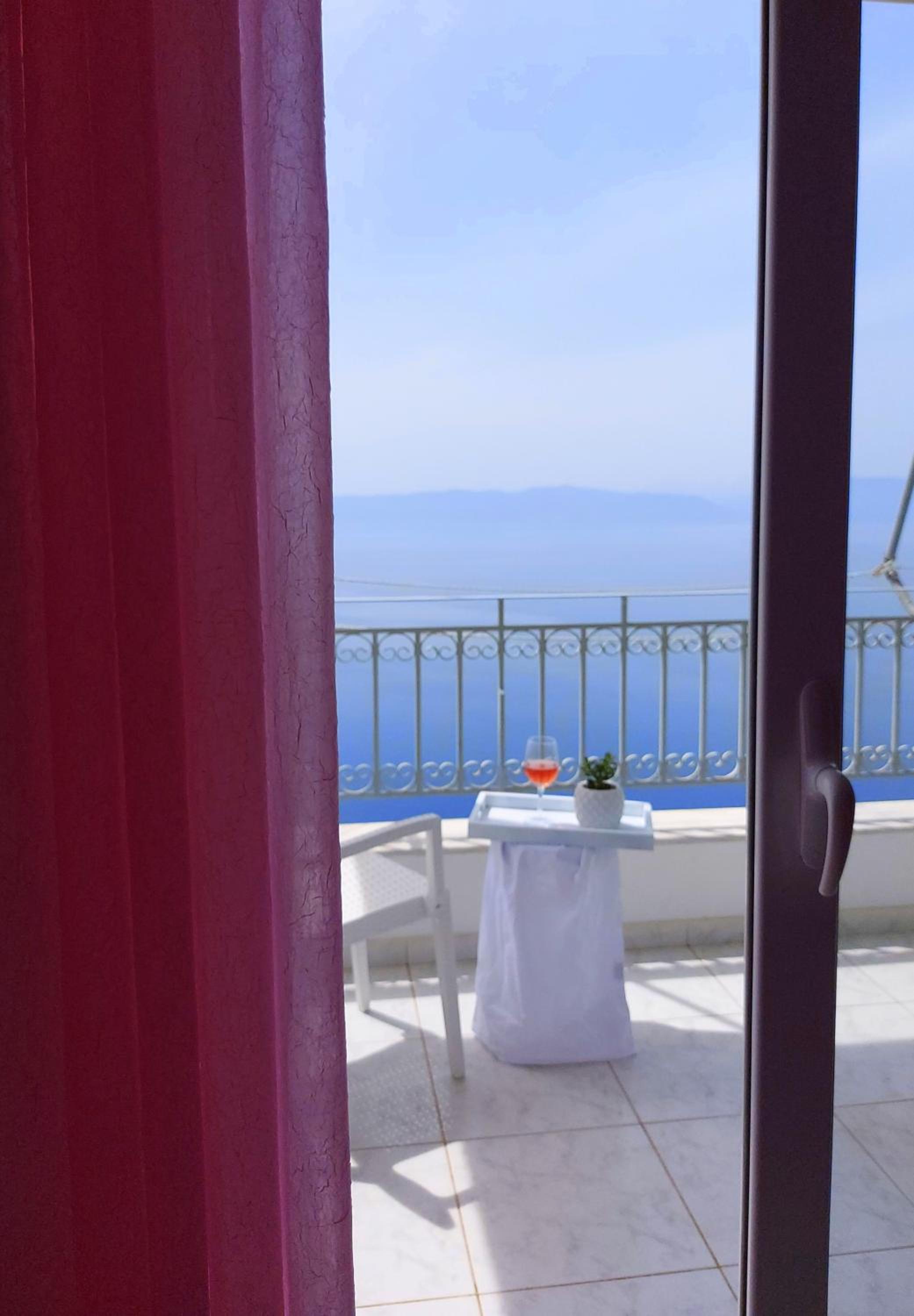 Studio with Sea View - Photo 19