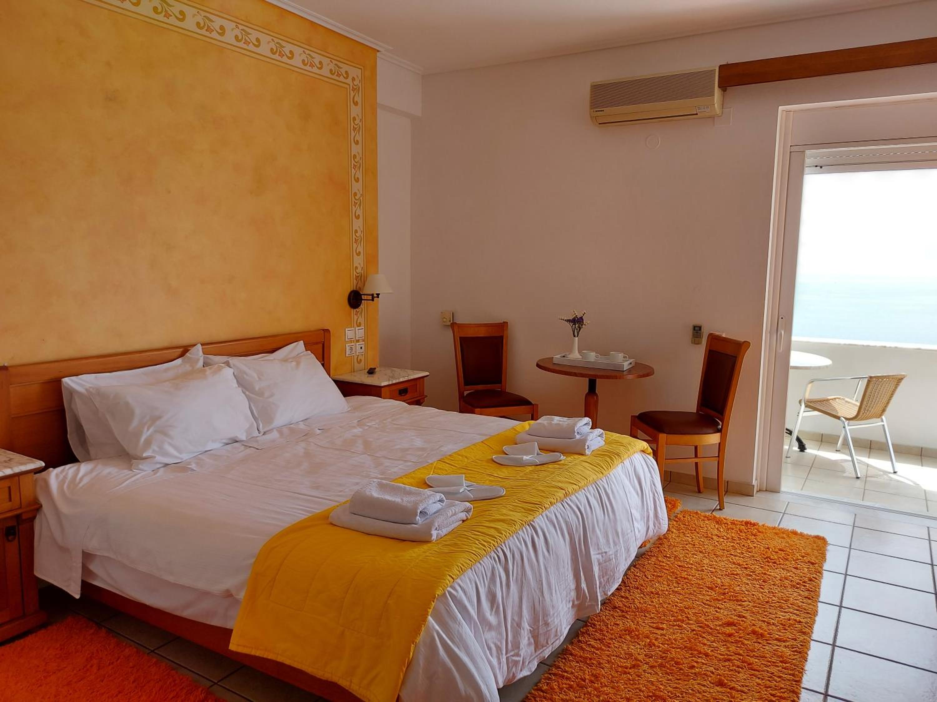 Studio with Sea View - Photo 11