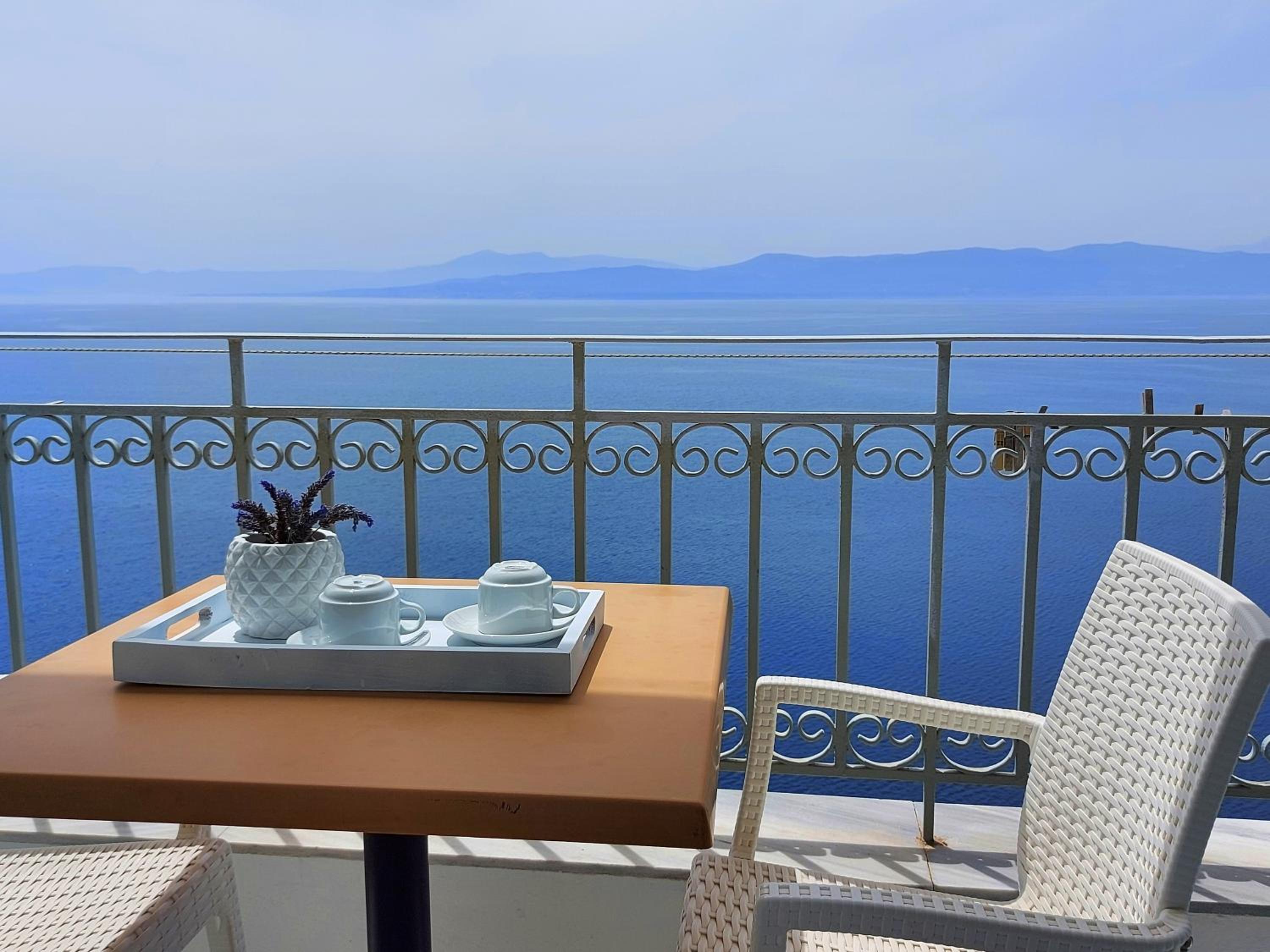 Studio with Sea View - Photo 13