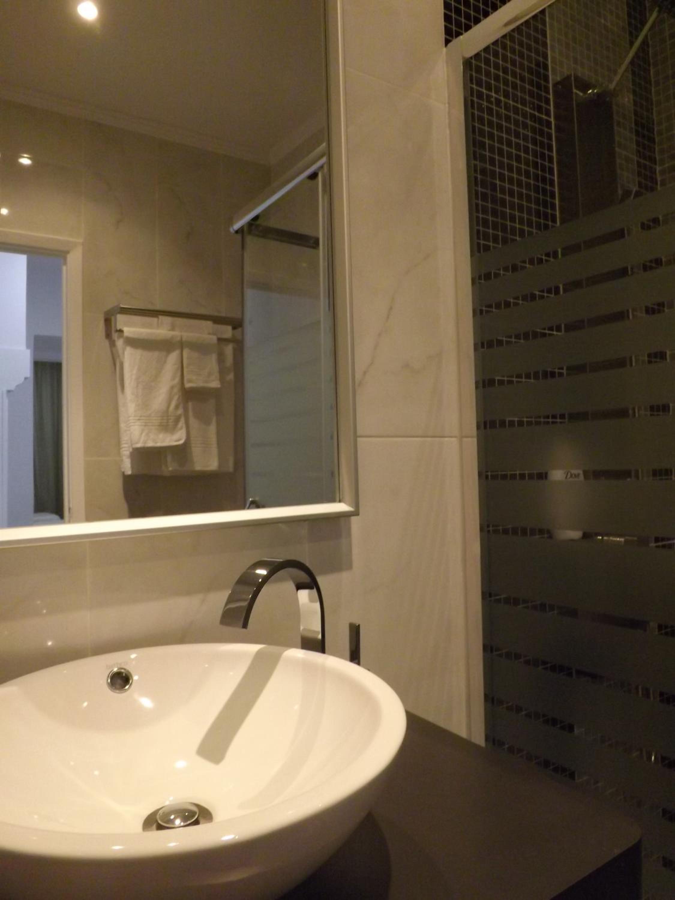 Triple Room - Photo 10