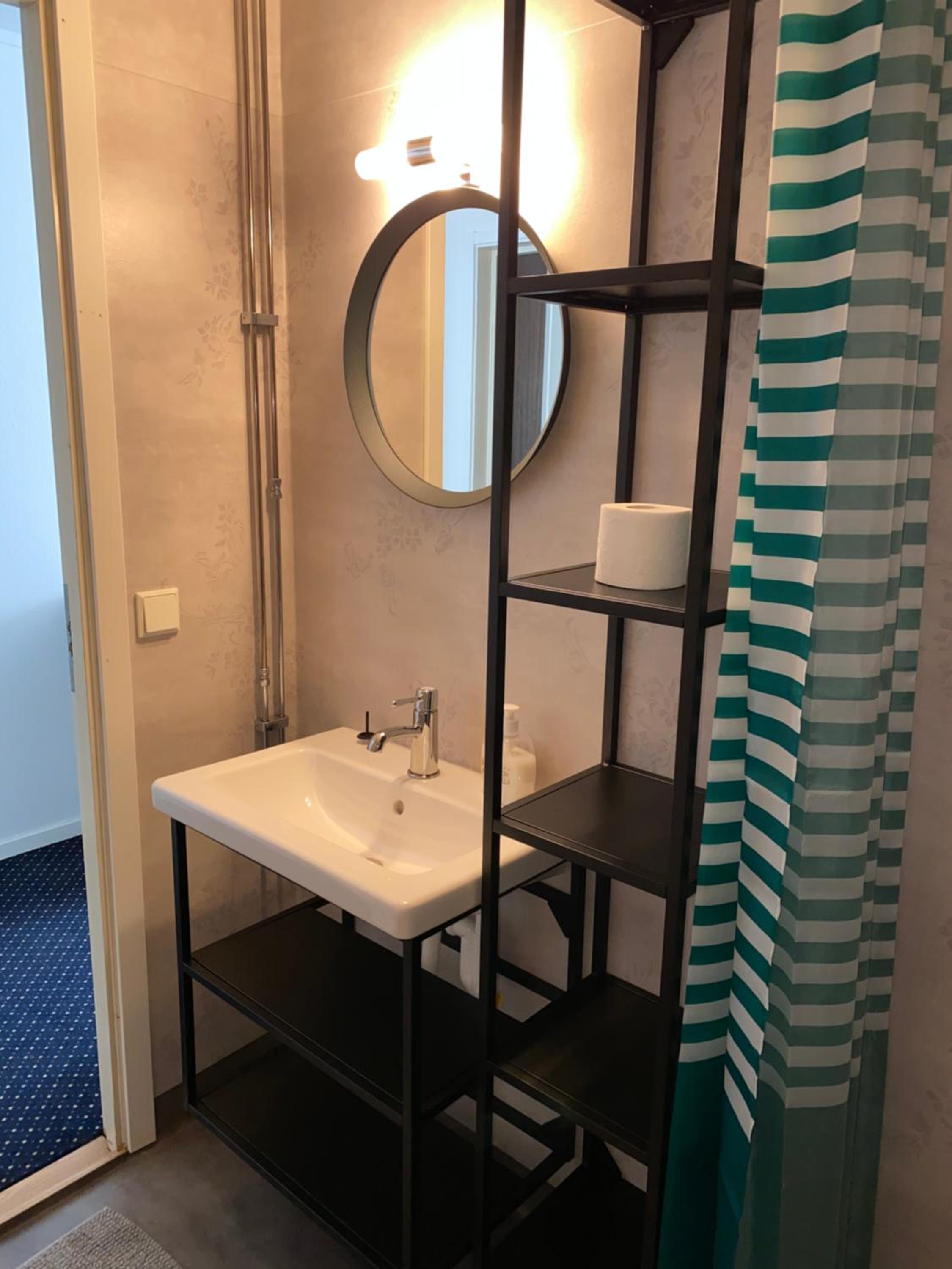 Double or Twin Room - Photo 23