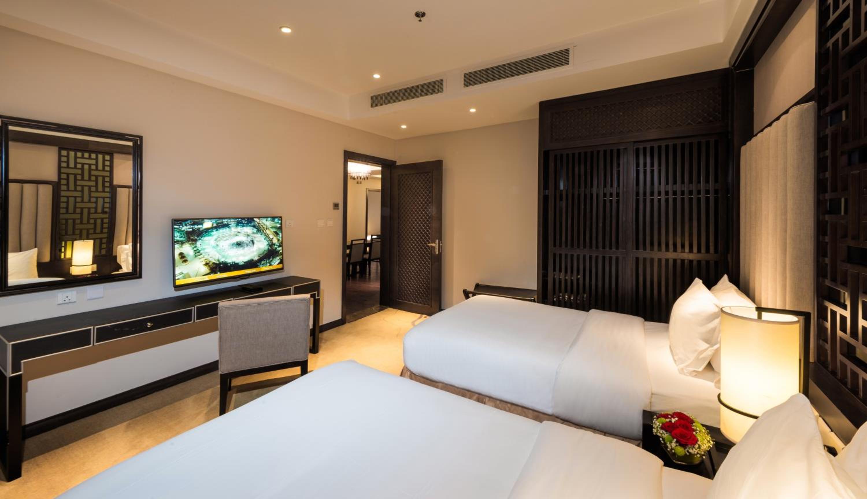 Three-Bedroom Suite photo 3