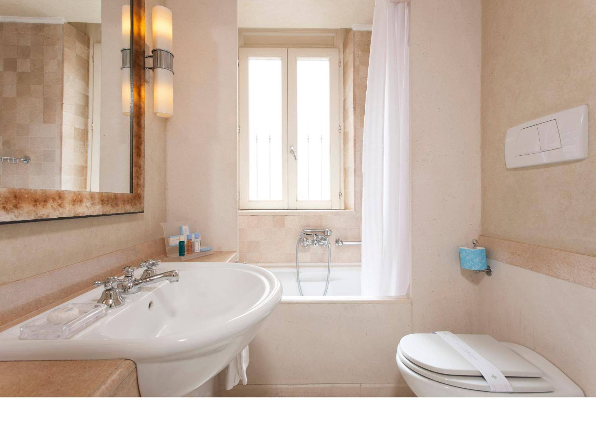 Classic Double or Twin Room