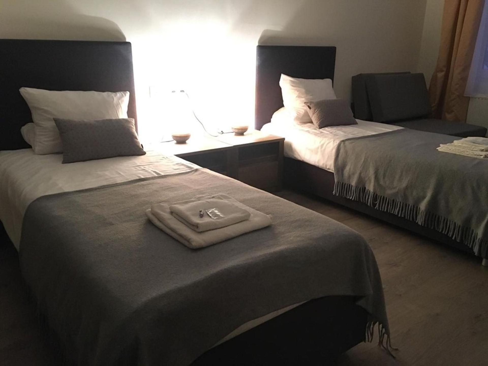 One-Bedroom Apartment - Photo 5