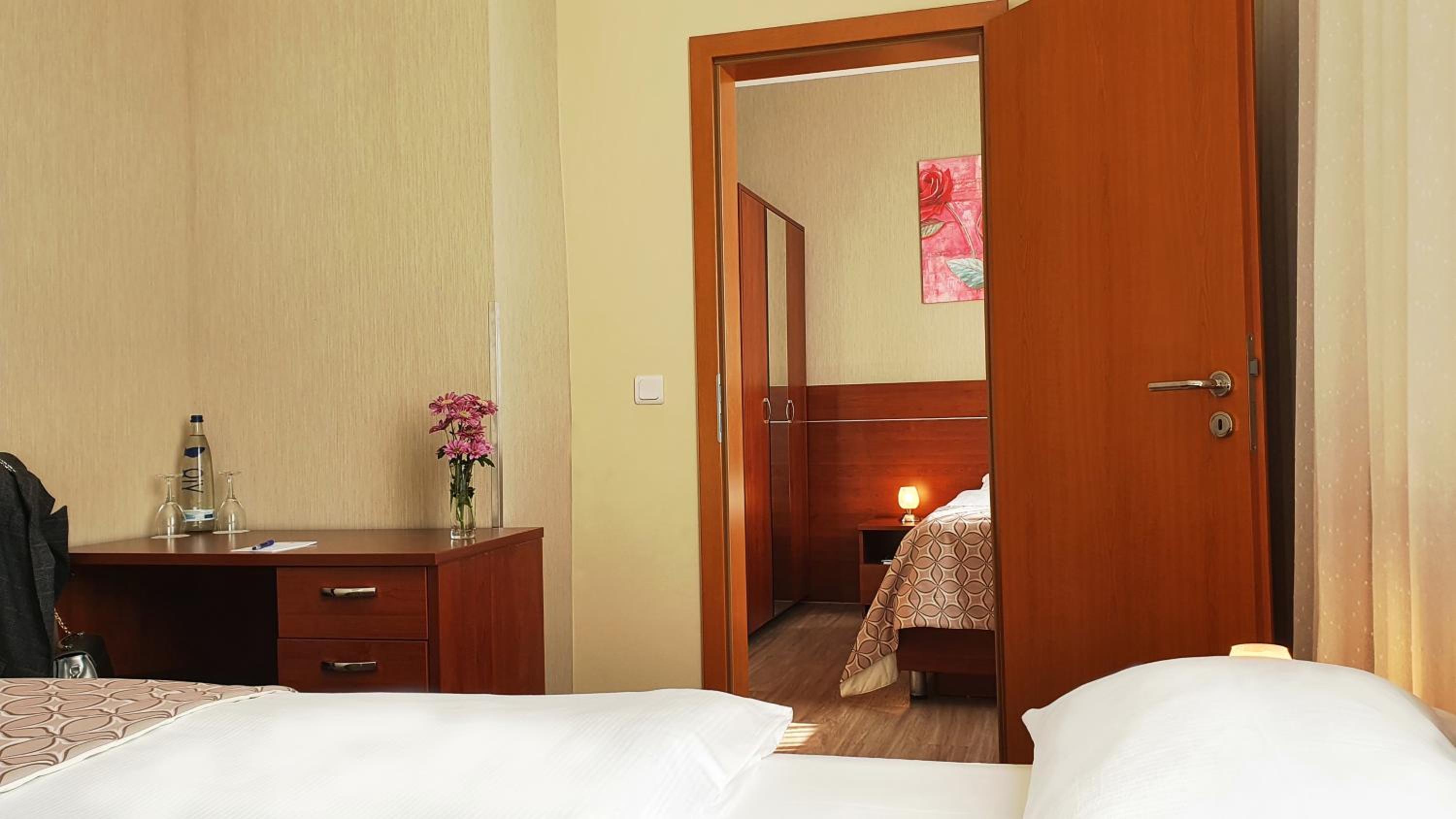 Triple Room - Photo 4