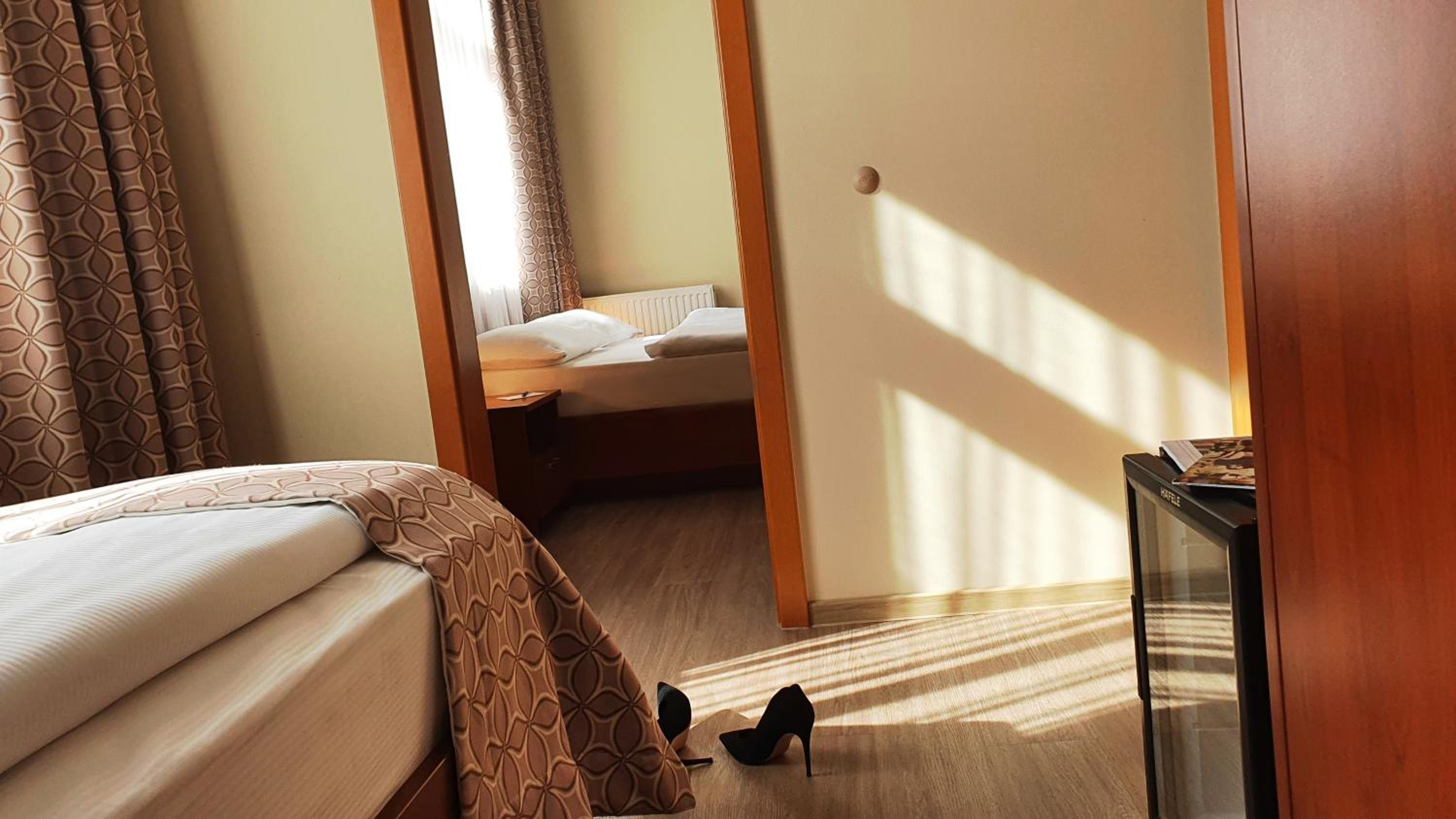 Triple Room - Photo 6
