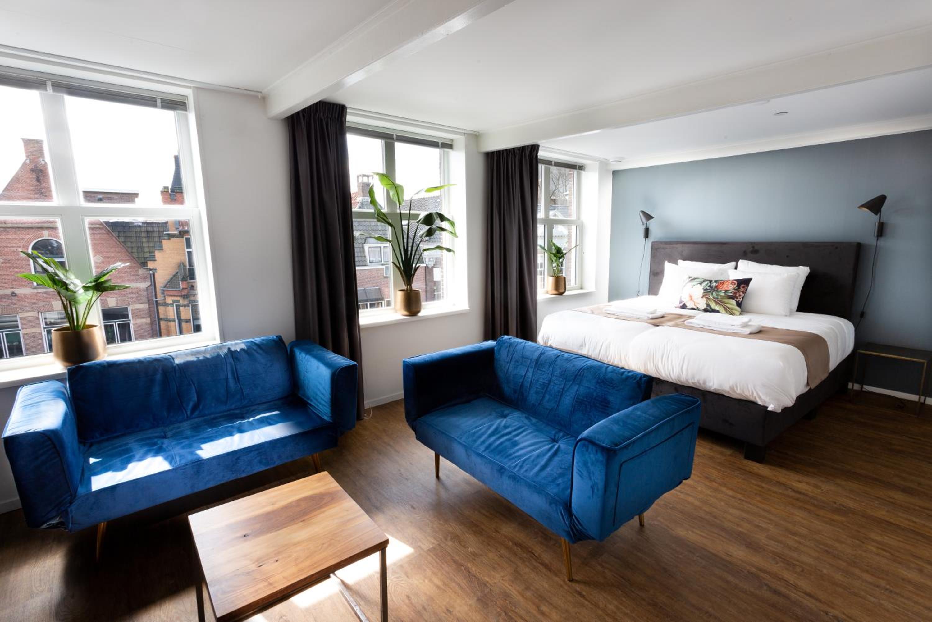 Twin Room with View - Photo 1