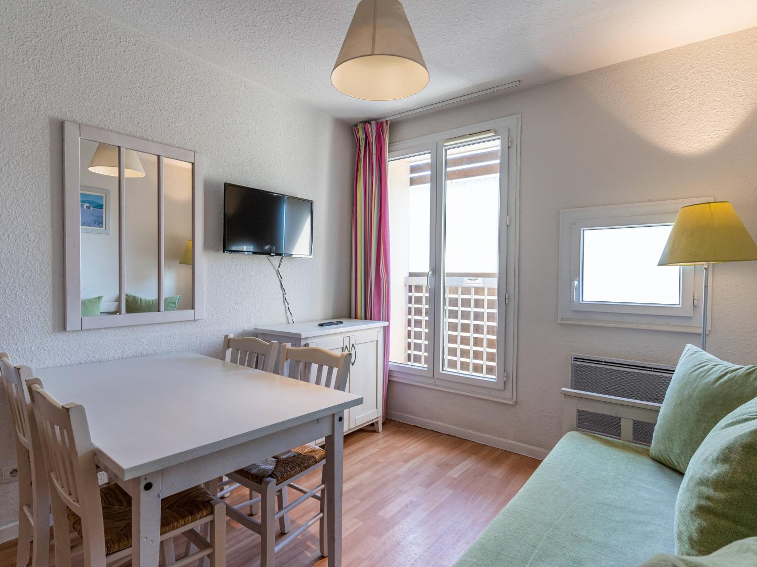 2 bedroom apartment 7 people photo 1