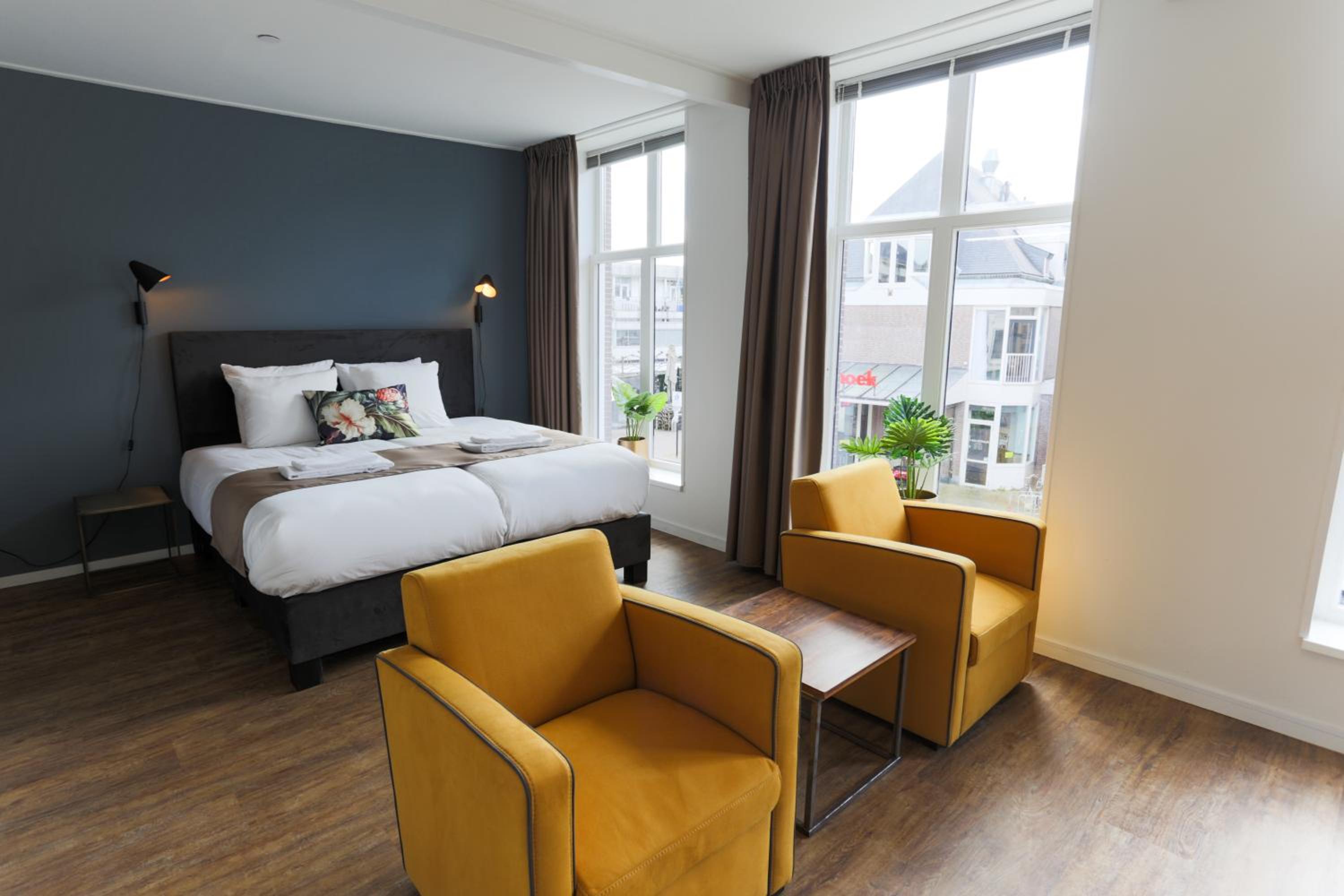 Twin Room with View - Photo 4