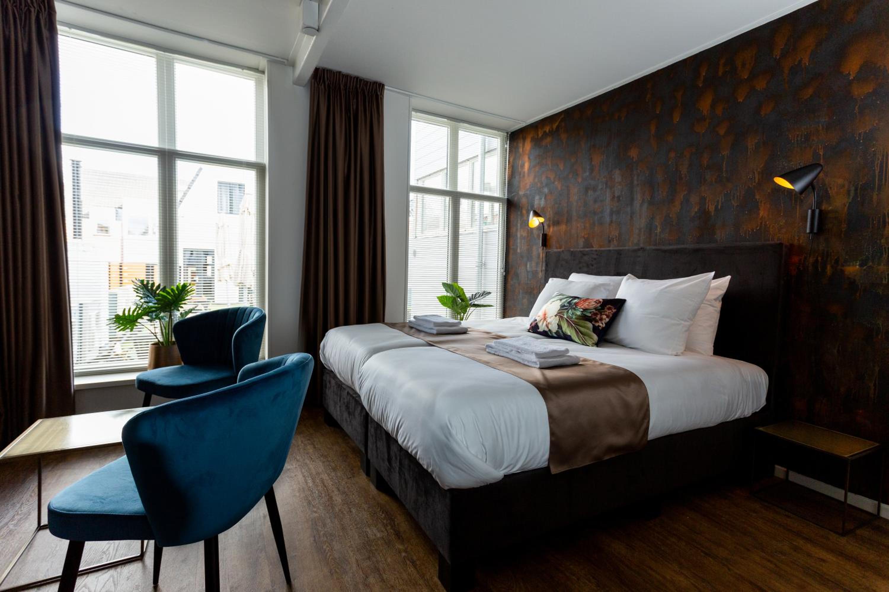 Standard Twin Room - Photo 1