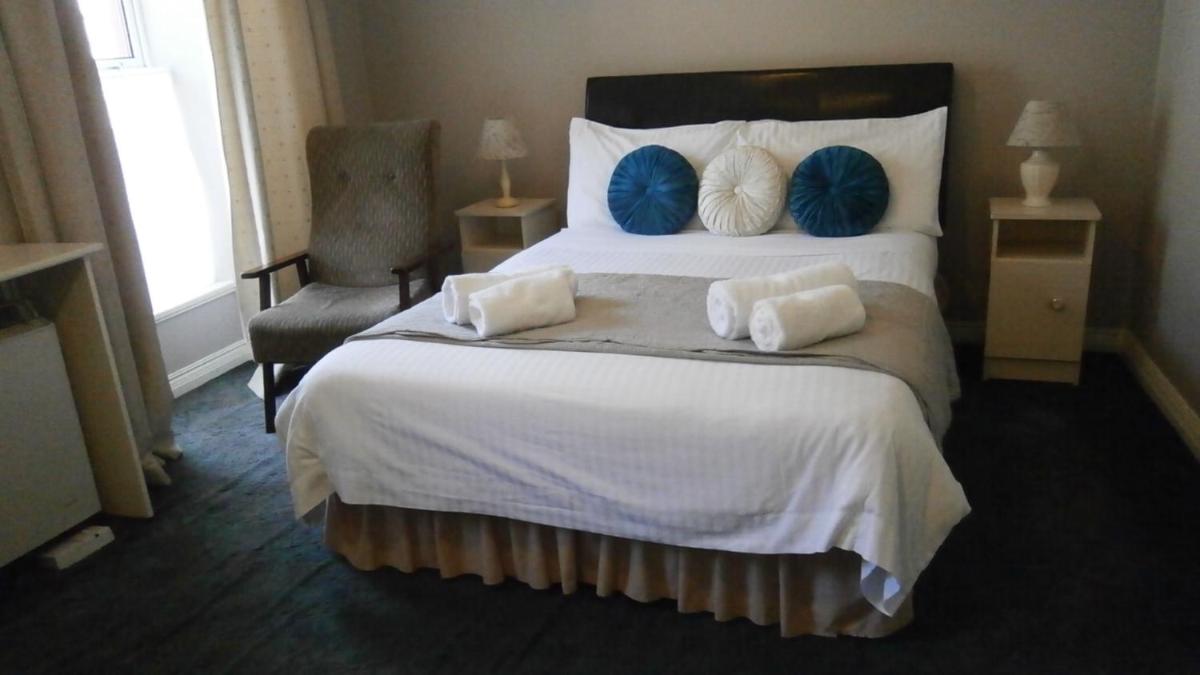 Standard Double Room photo 2