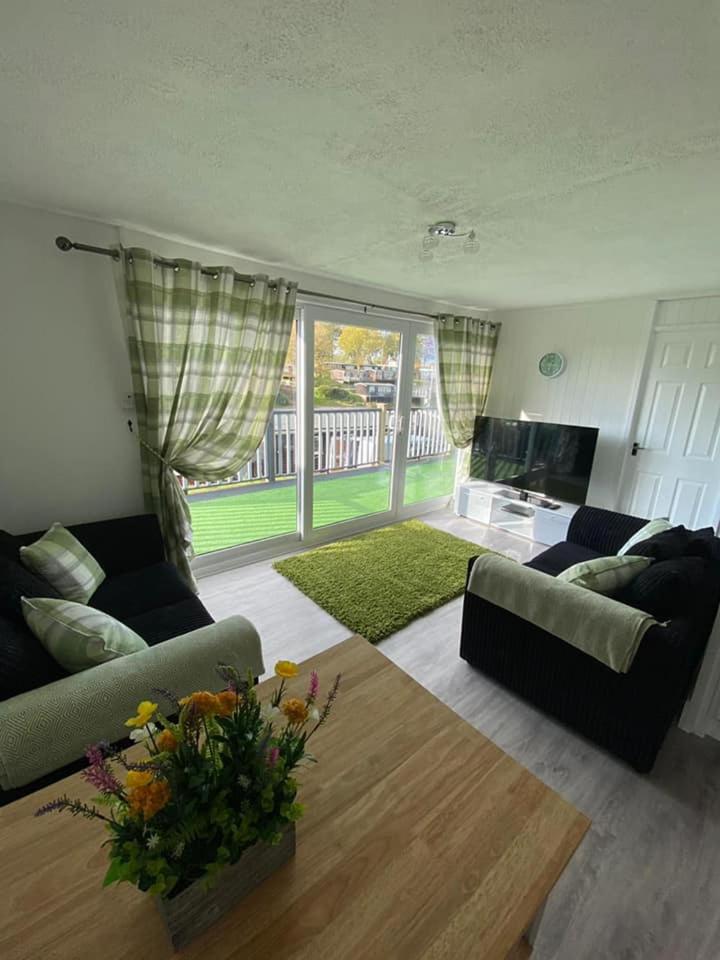 Two-Bedroom Chalet photo 2