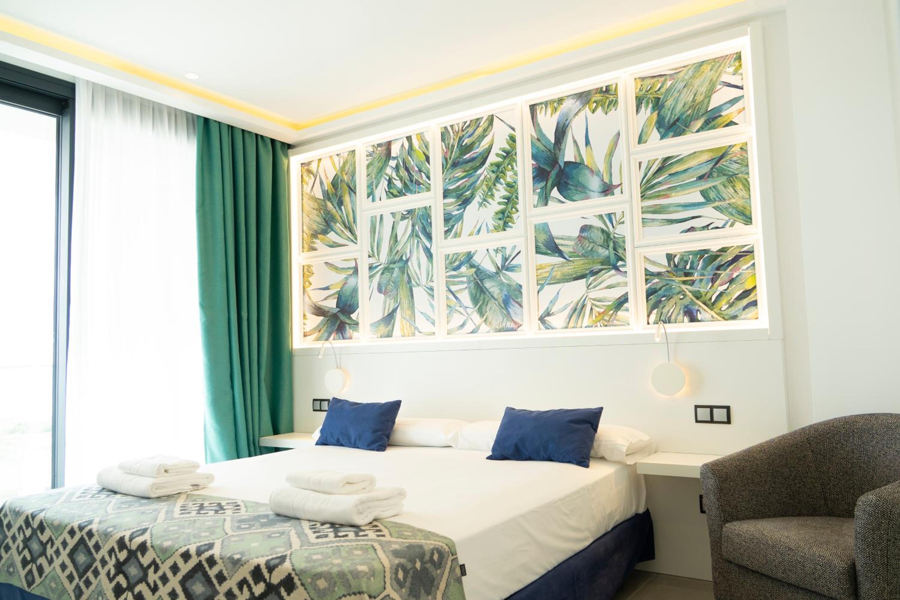 Deluxe Suite - Photo 38